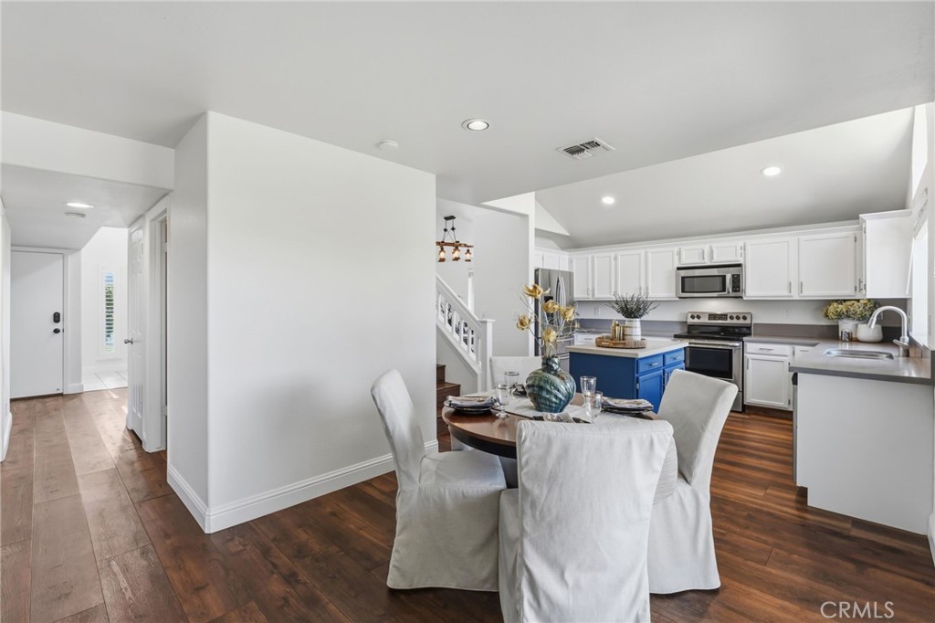 2611 Fremont