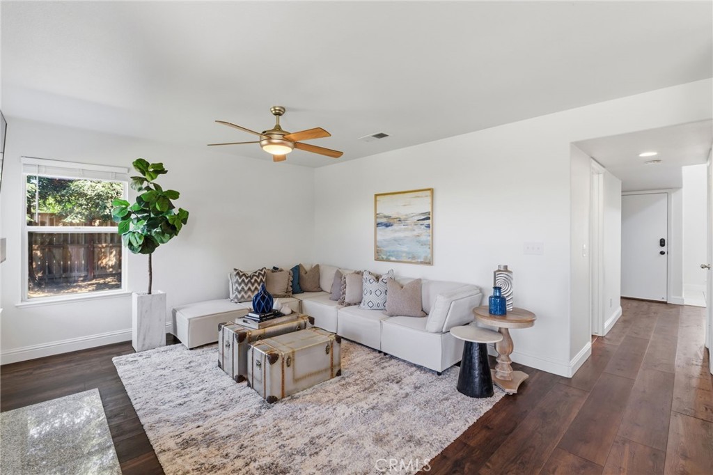 2611 Fremont