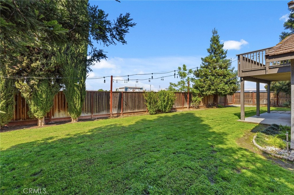 2611 Fremont