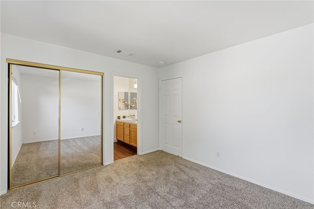2611 Fremont