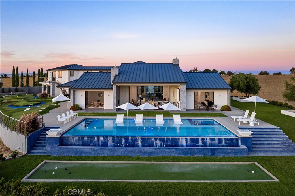 888 Camino Vina