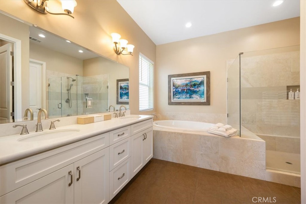 1220 Trail View