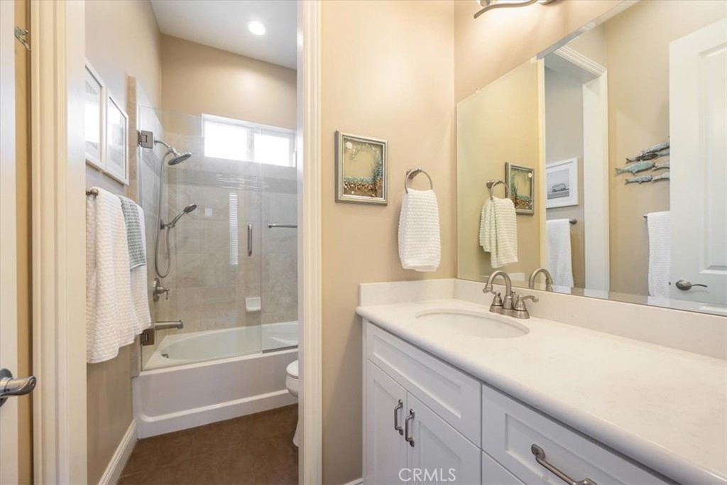 1220 Trail View