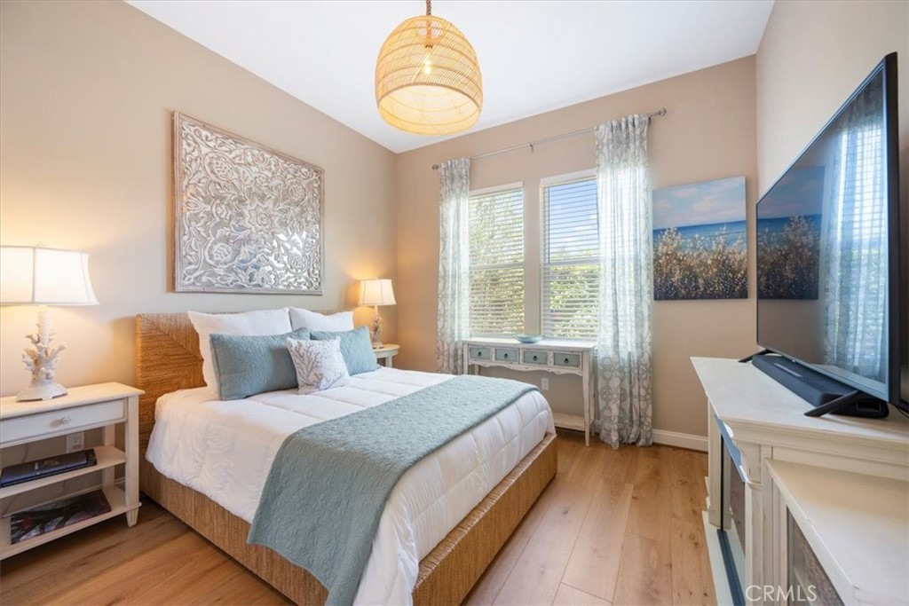 1220 Trail View