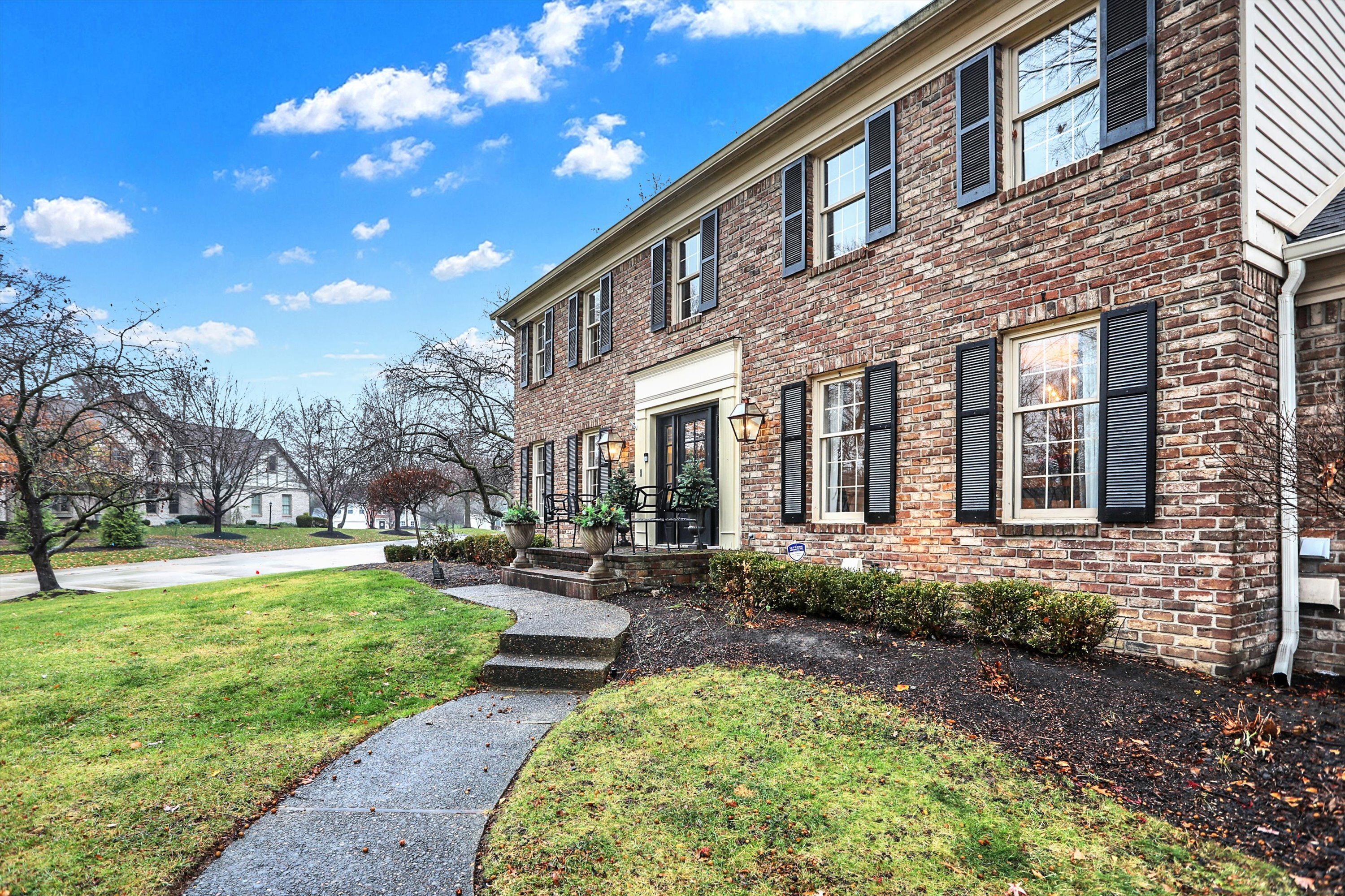 1032 Foxglove Circle