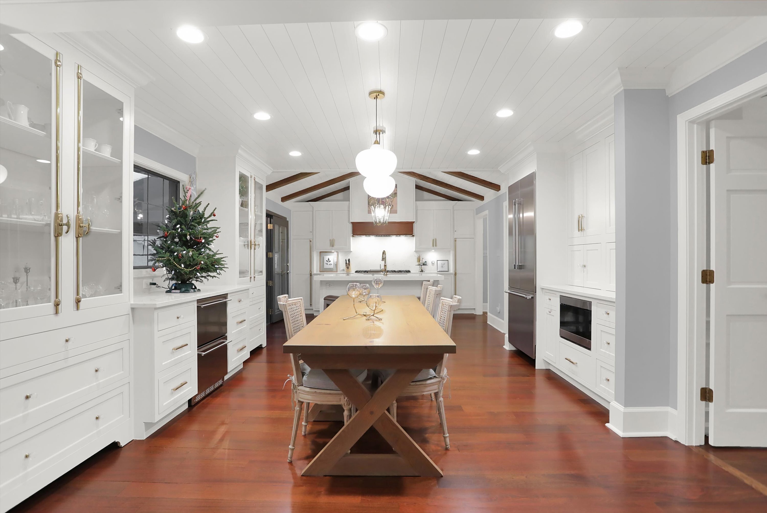 1032 Foxglove Circle