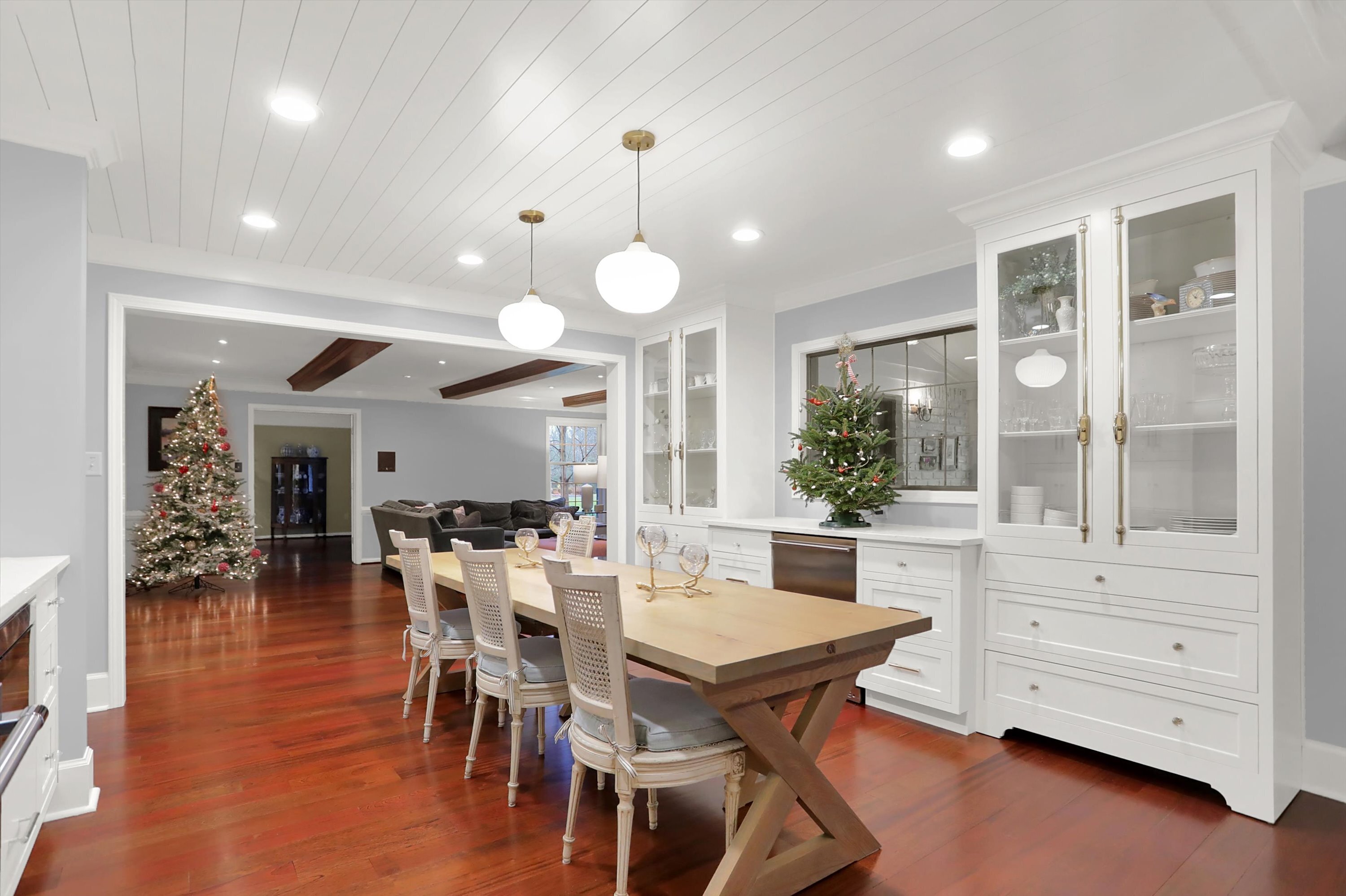 1032 Foxglove Circle