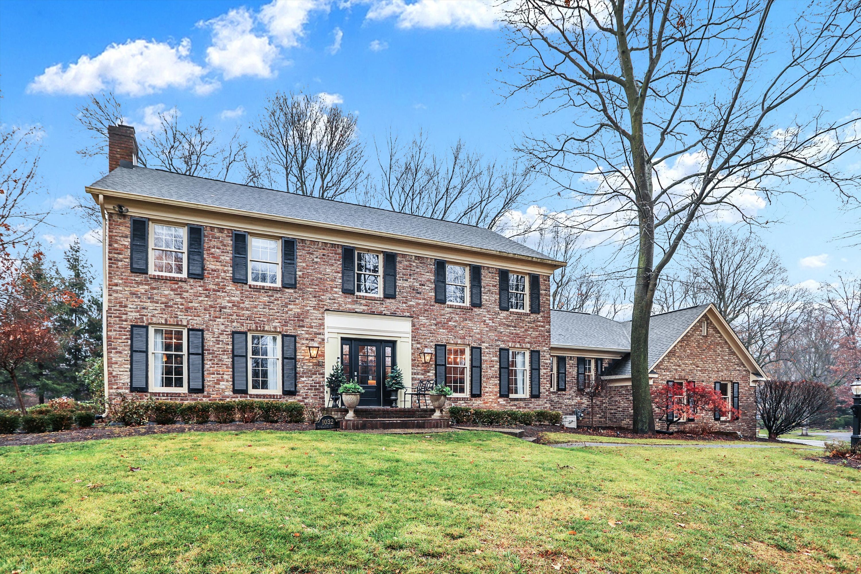 1032 Foxglove Circle