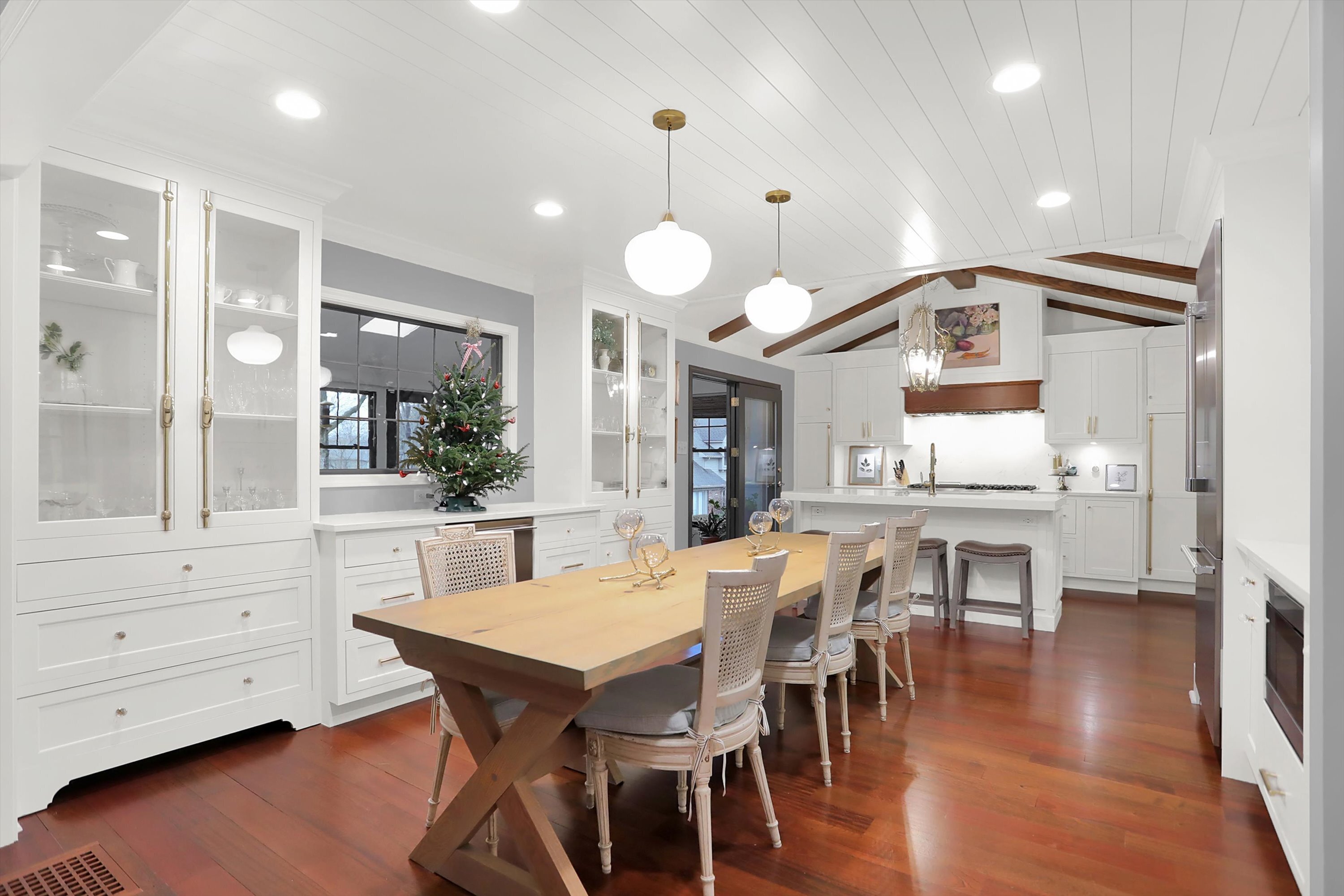 1032 Foxglove Circle