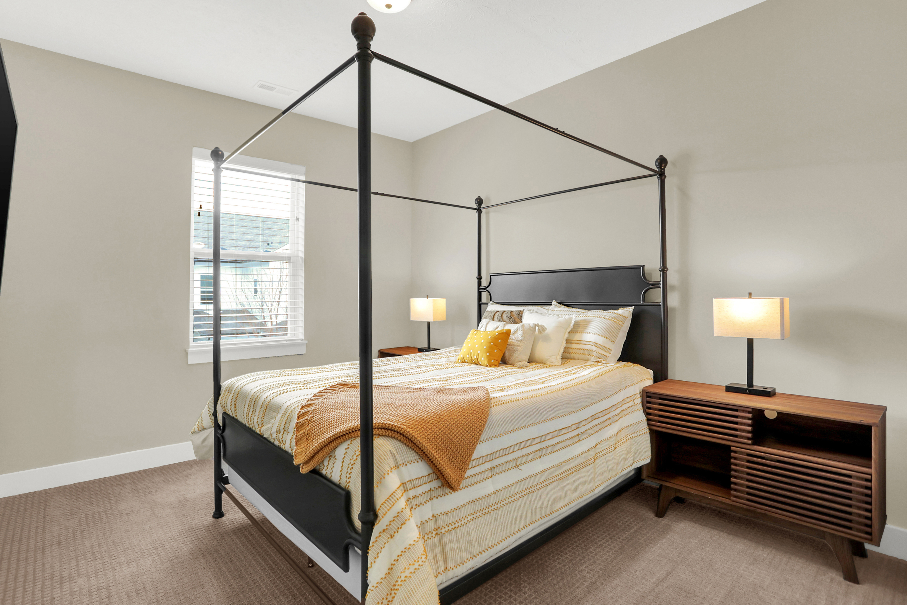 17333 Dovehouse Lane