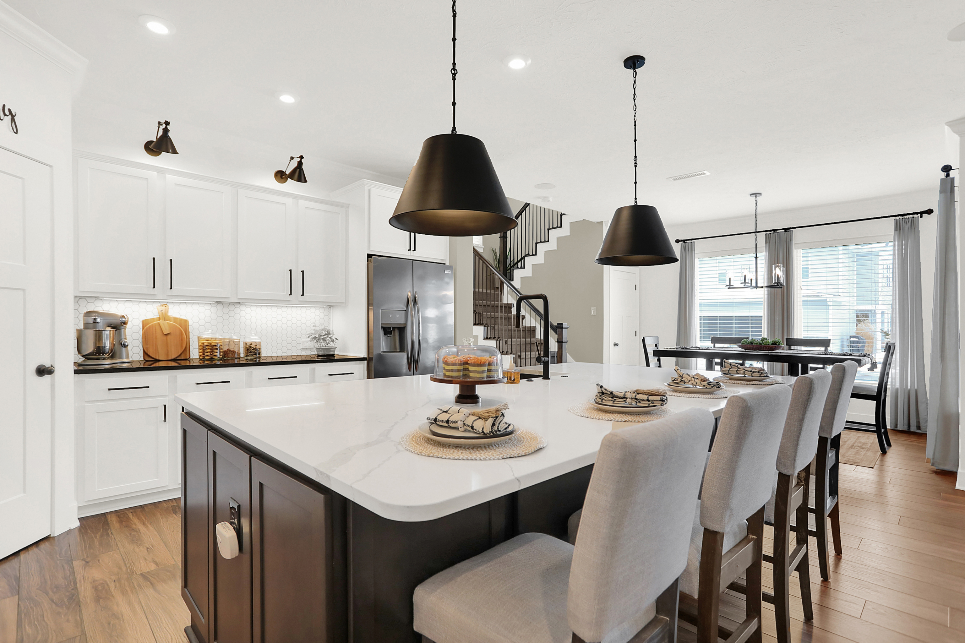 17333 Dovehouse Lane