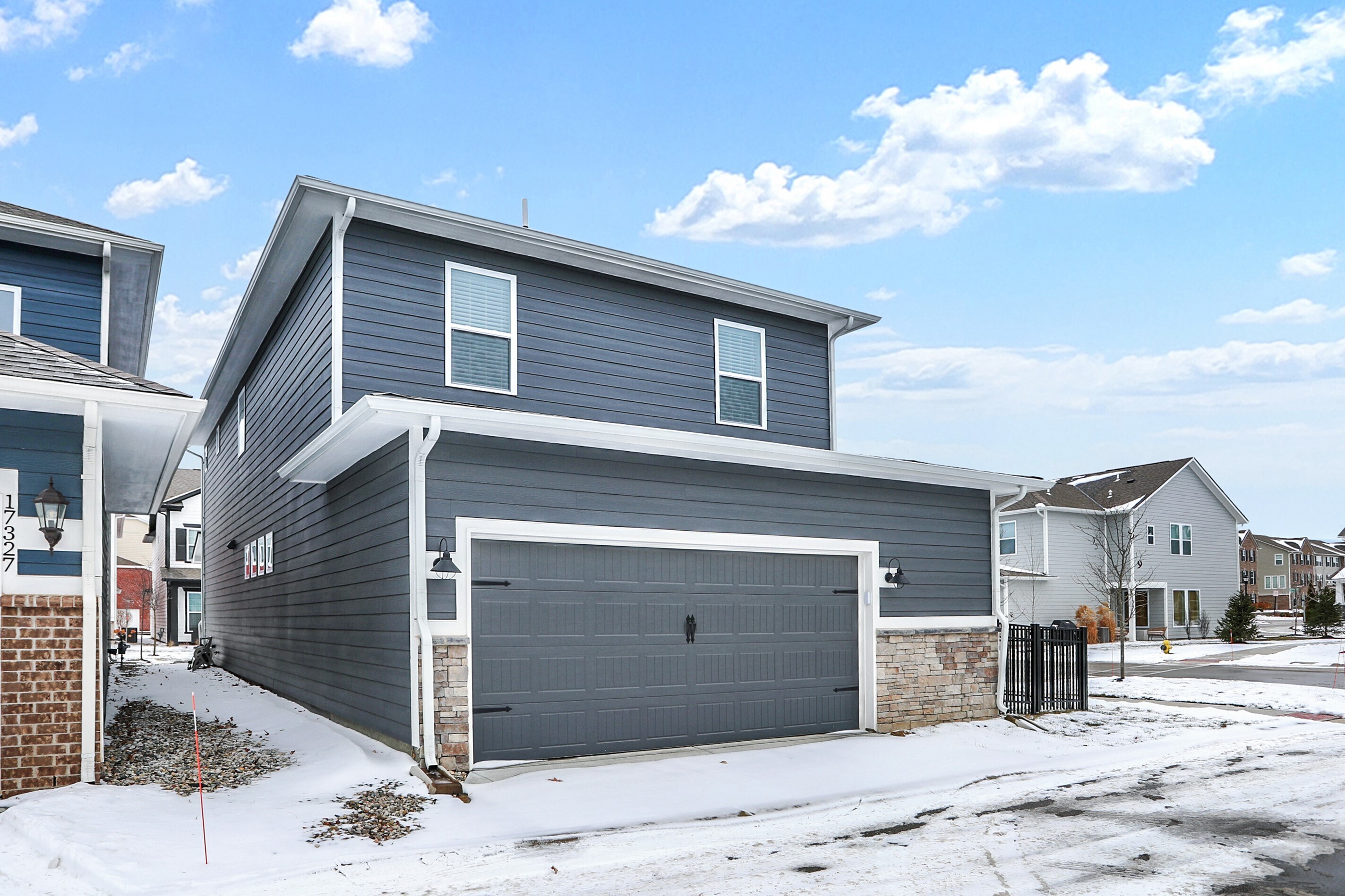 17333 Dovehouse Lane