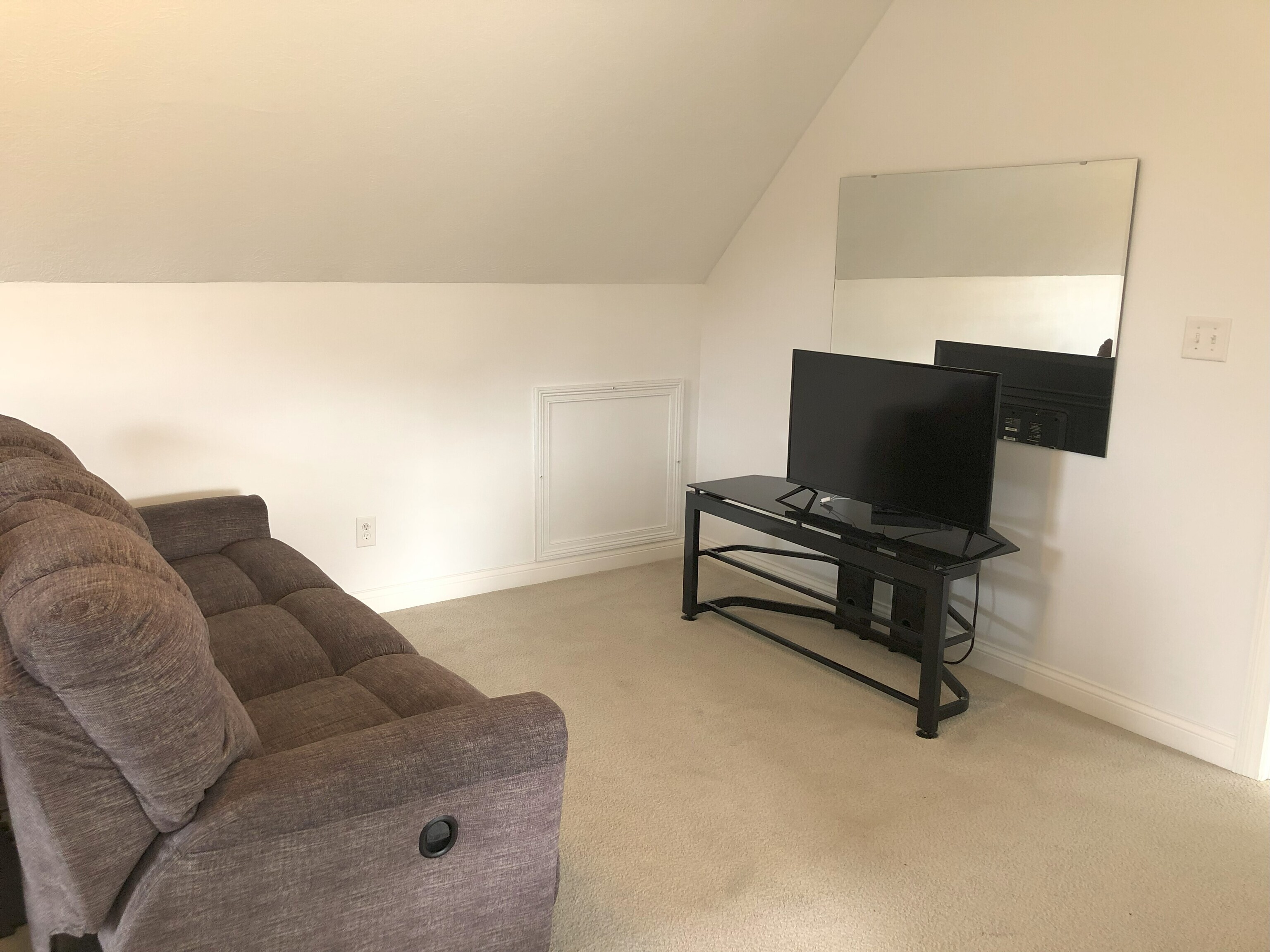 16440 Lost Tree Place