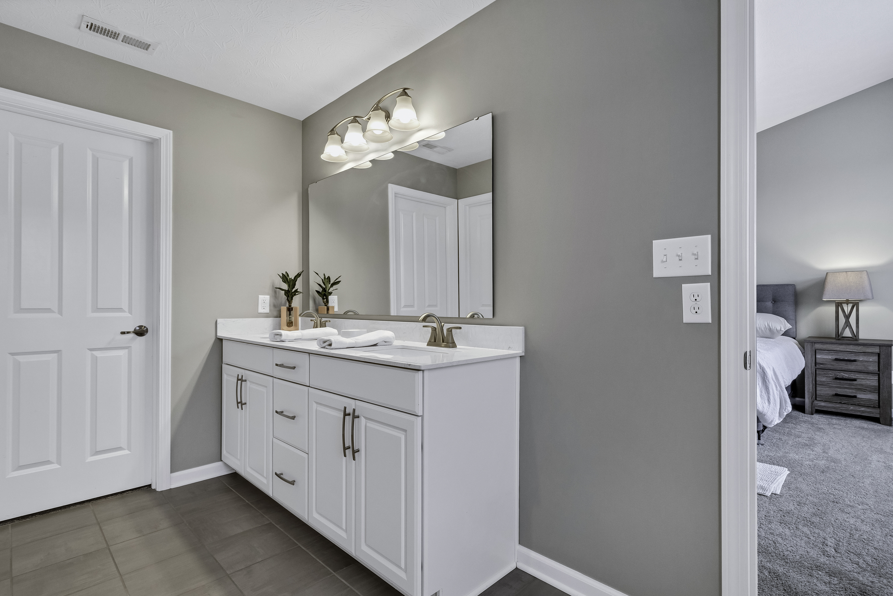 13080 Grand Vue Drive