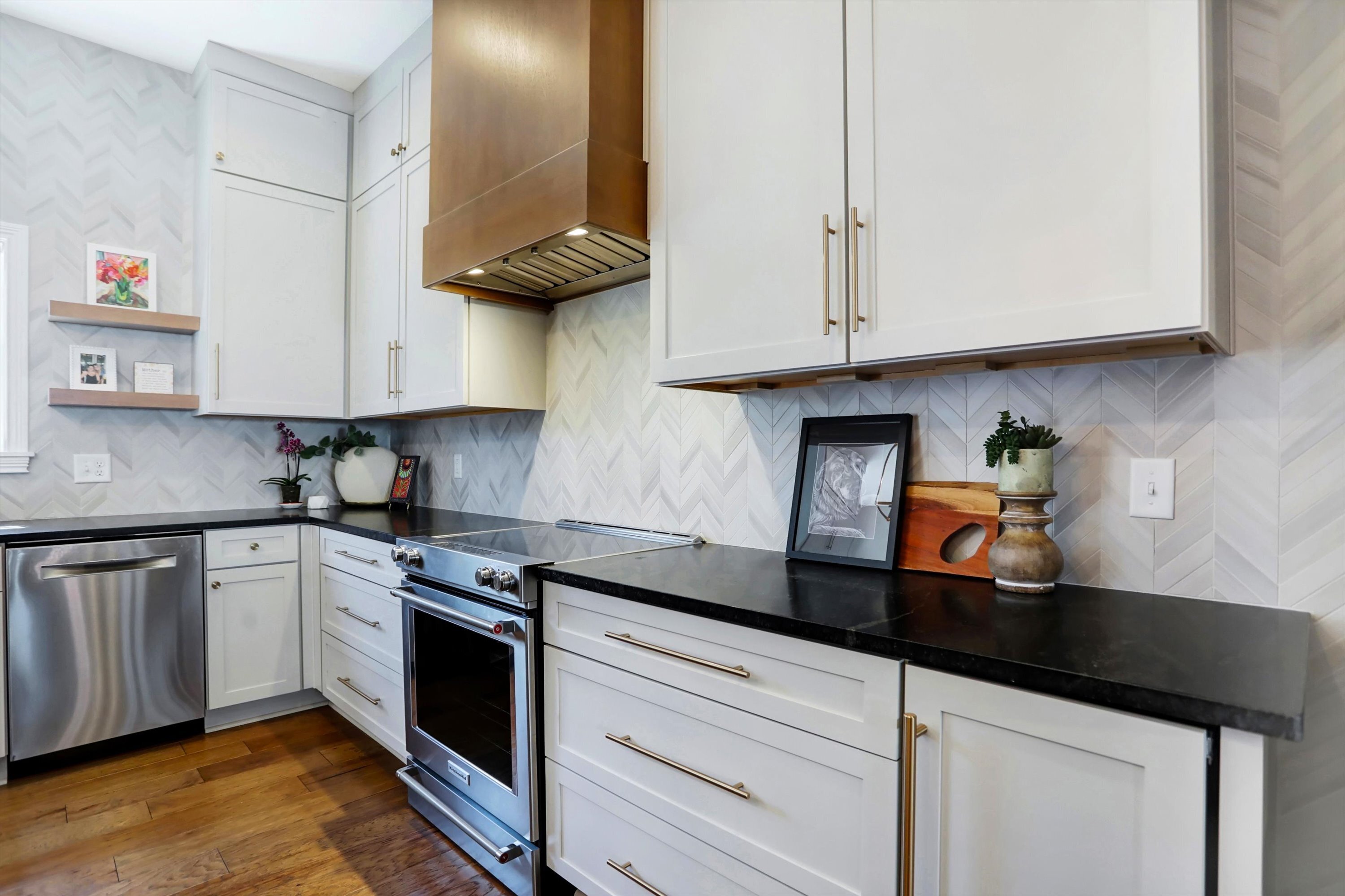 868 S Park Trail Drive