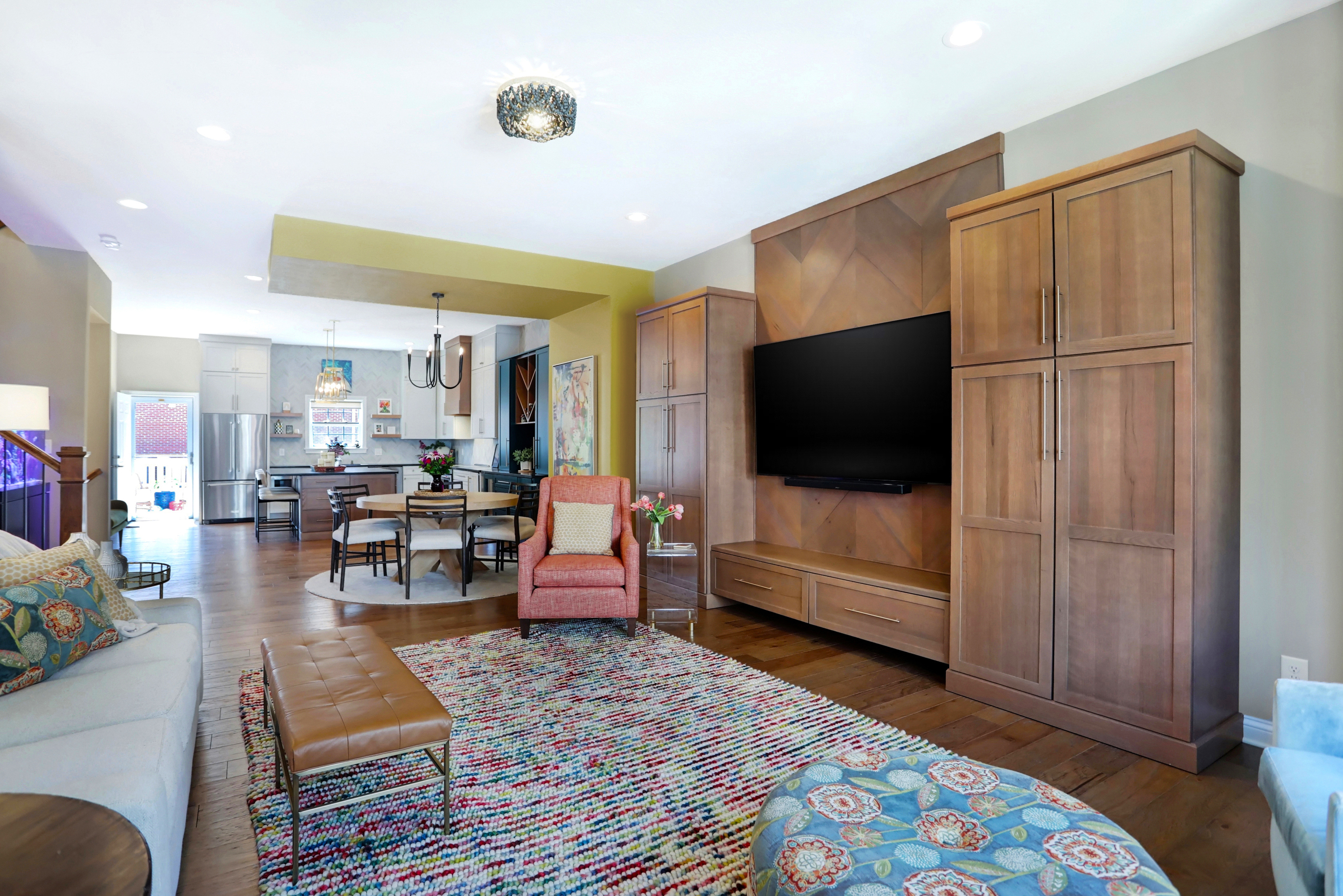 868 S Park Trail Drive