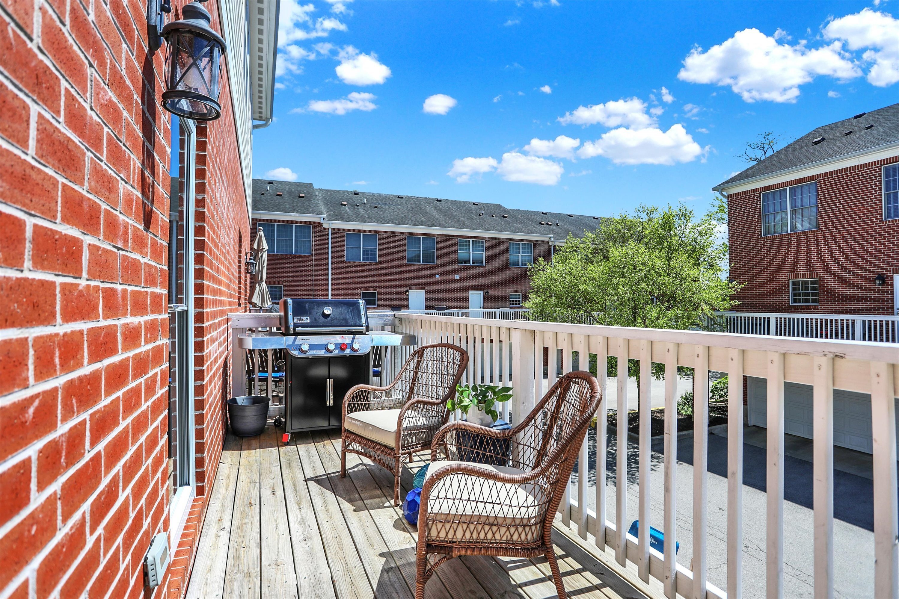 868 S Park Trail Drive