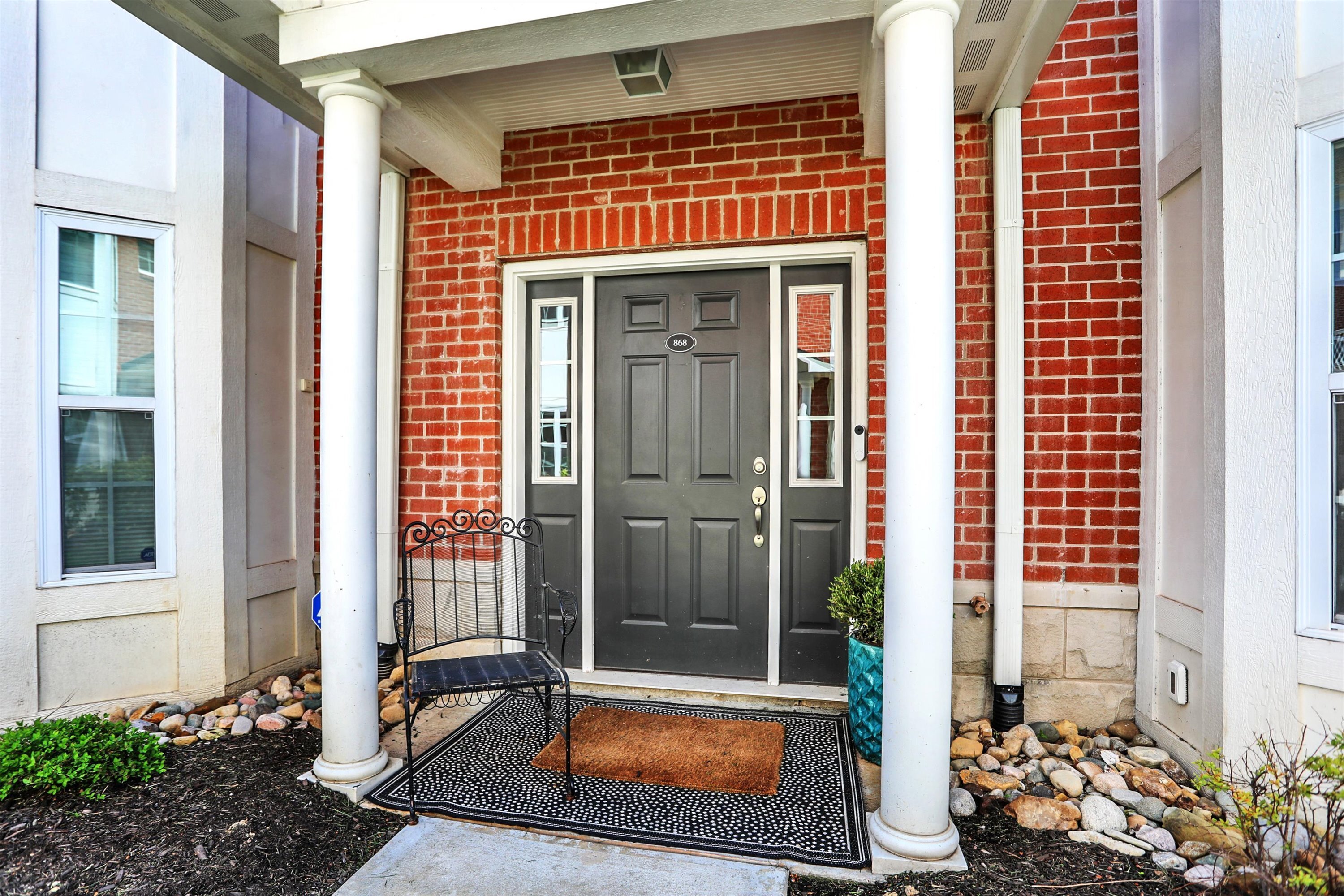 868 S Park Trail Drive