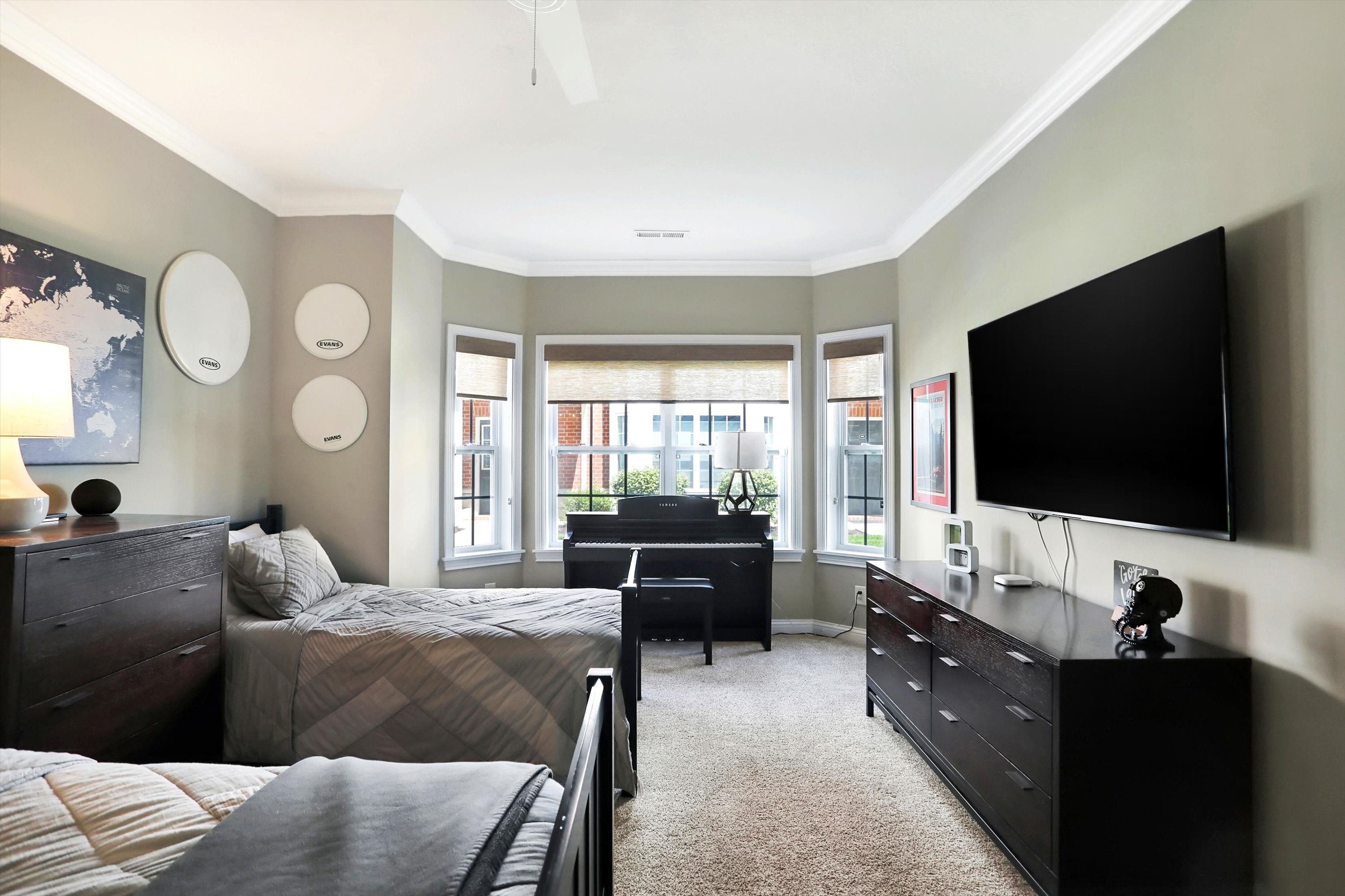 868 S Park Trail Drive