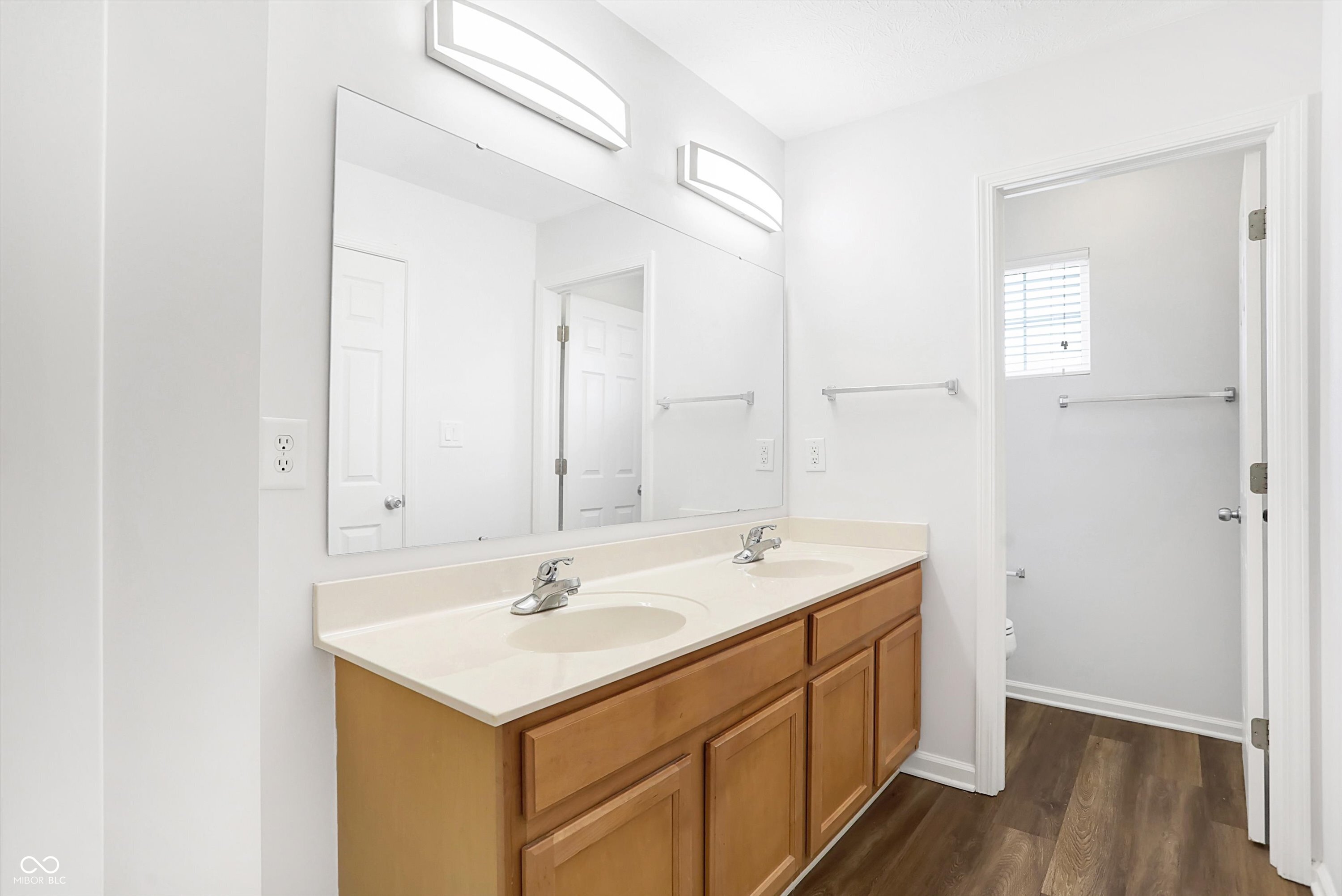 10901 Lemongrass Drive