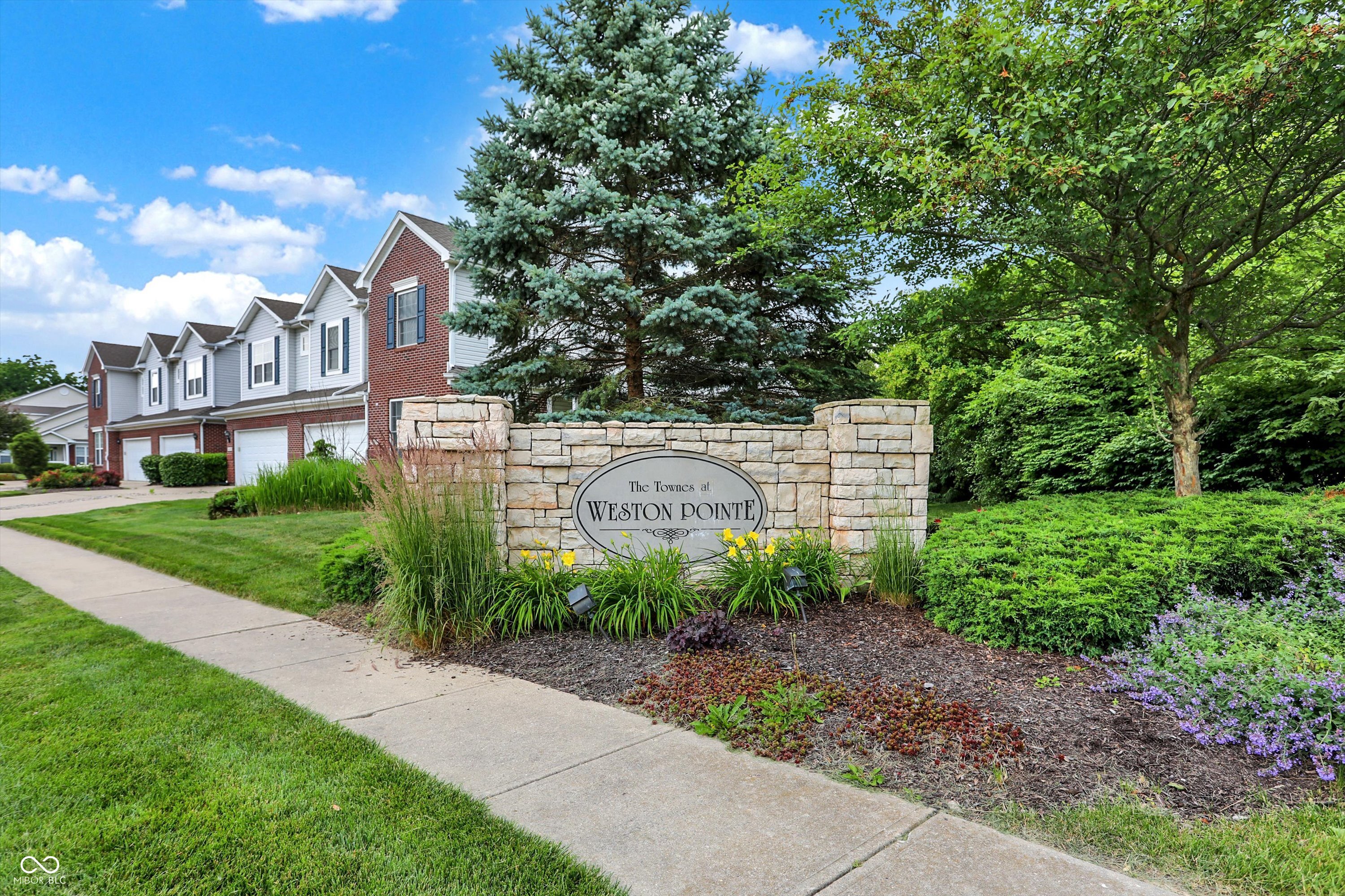 10901 Lemongrass Drive