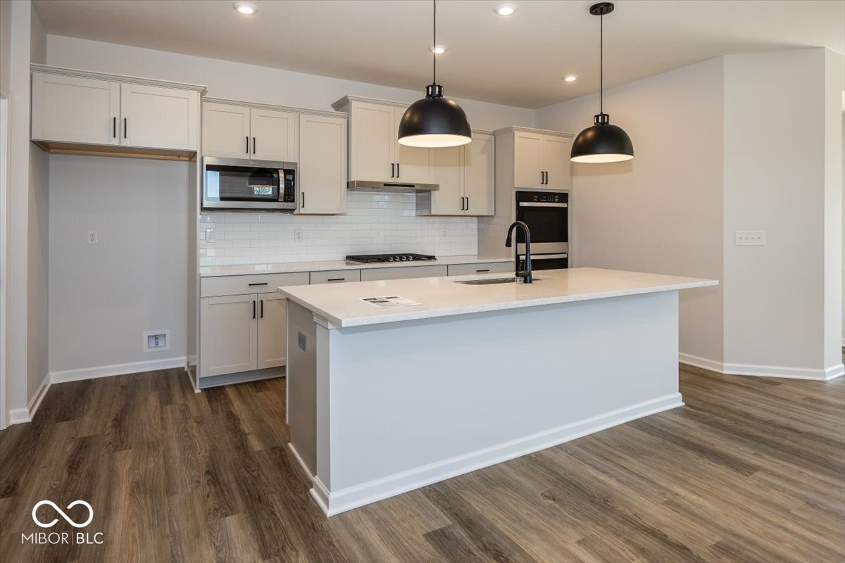 3973 Willow Branch Way