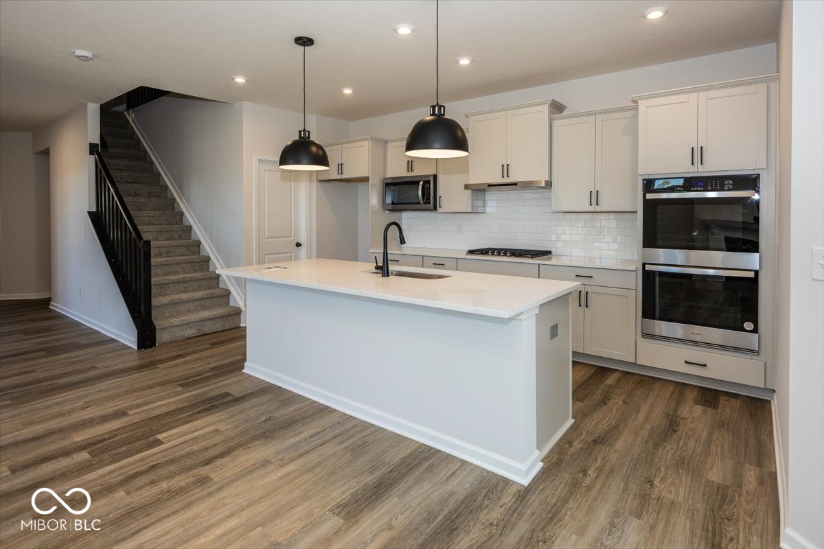 3973 Willow Branch Way