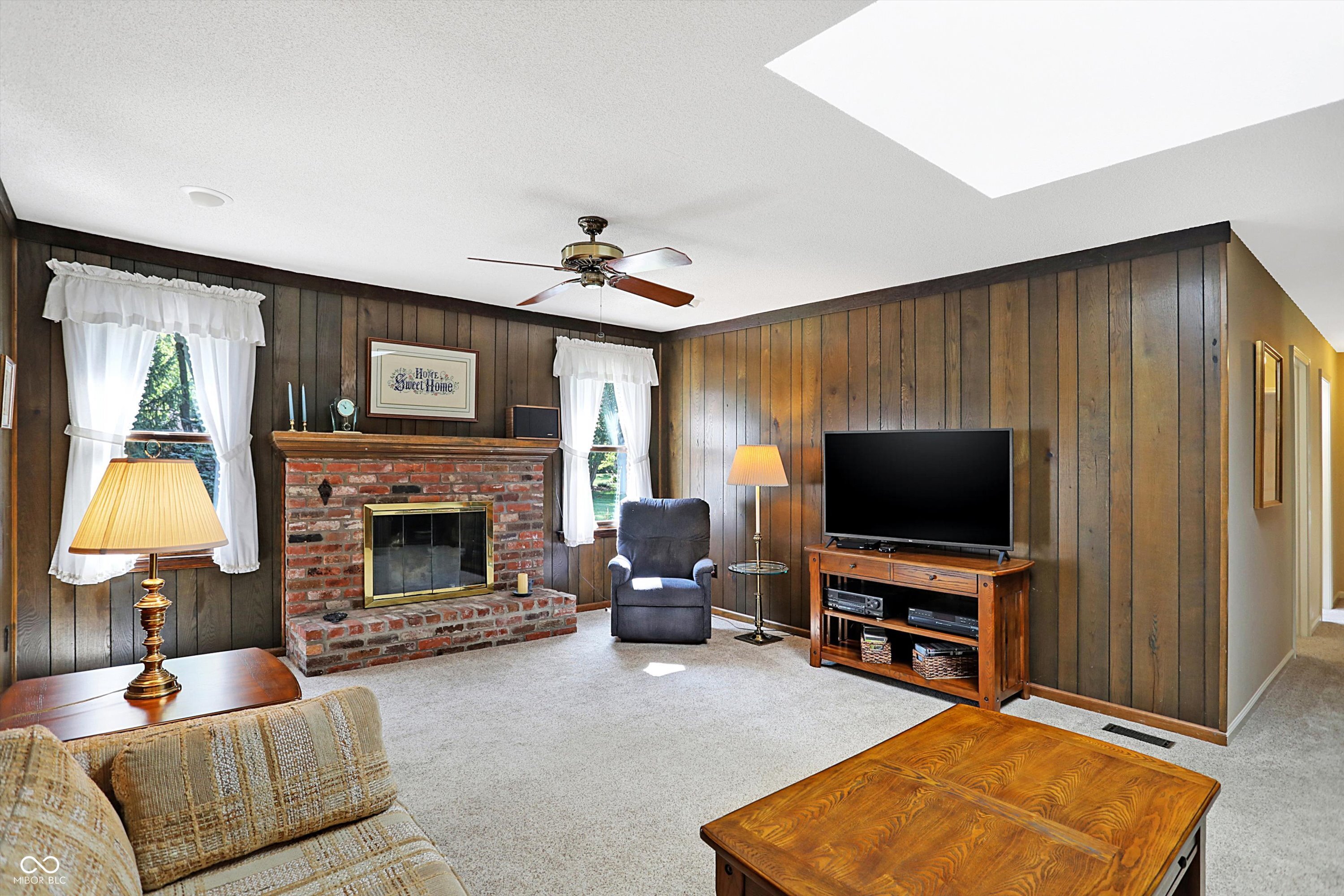 10919 W Lakeshore Drive