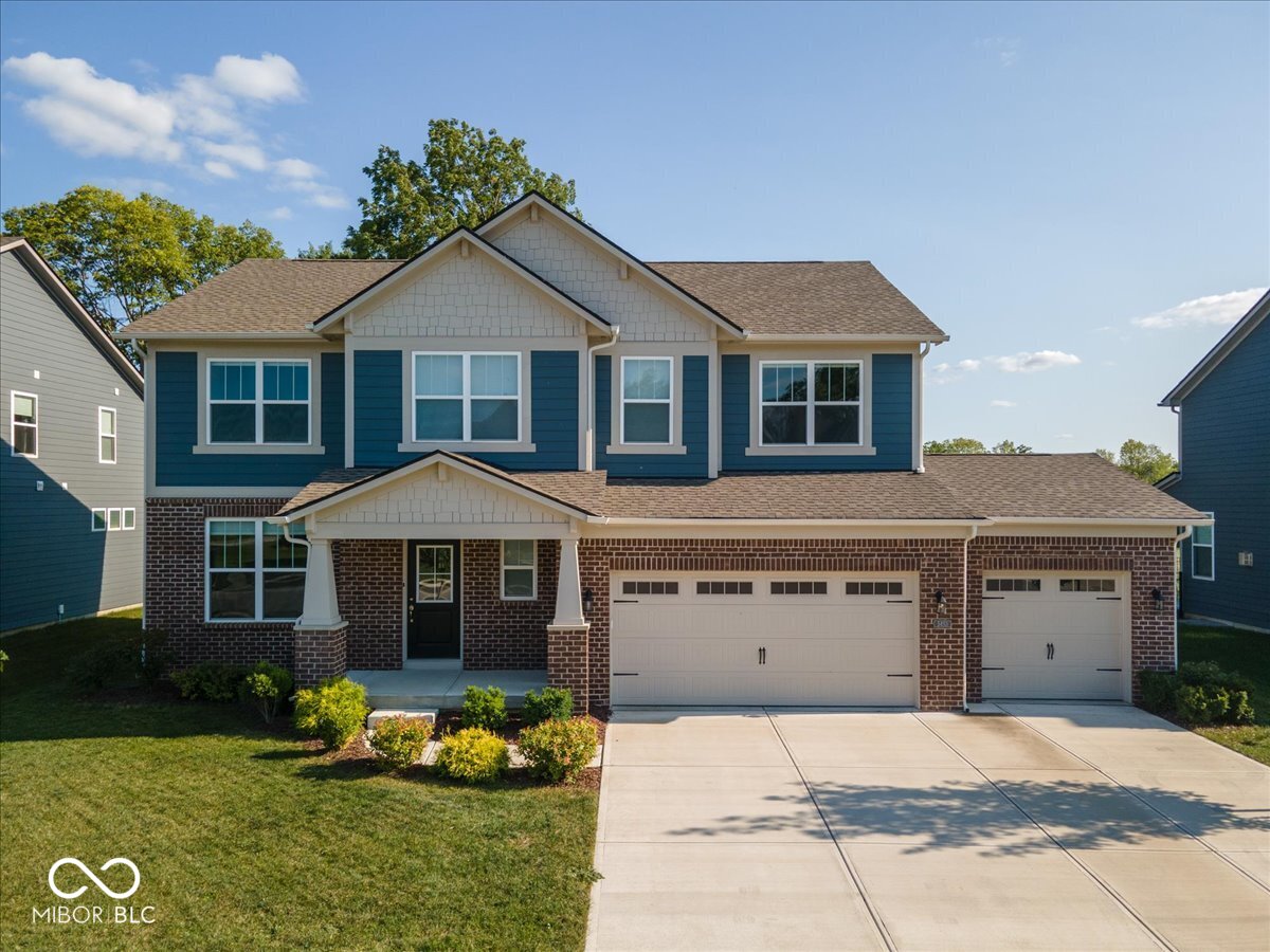 5453 Cloverdale Lane