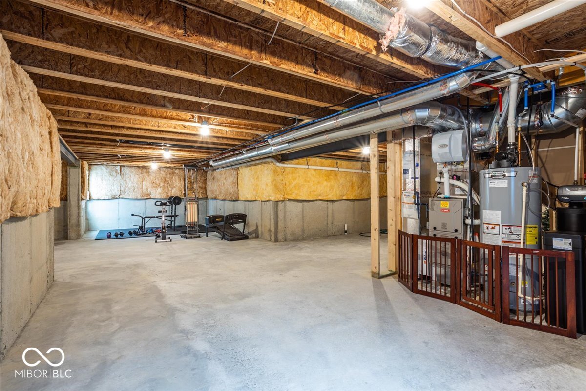 5453 Cloverdale Lane