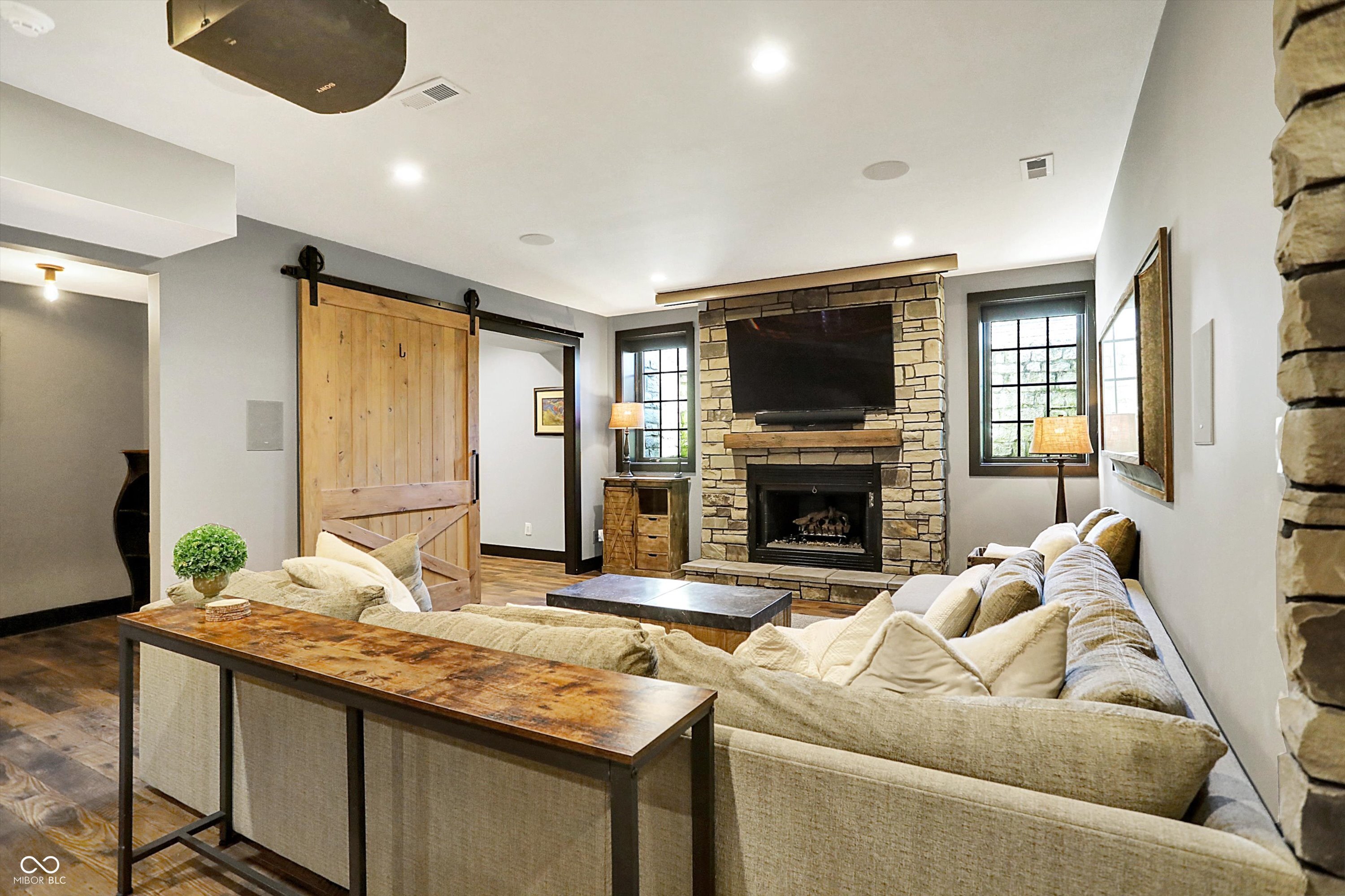 86 Cricket Knoll Lane