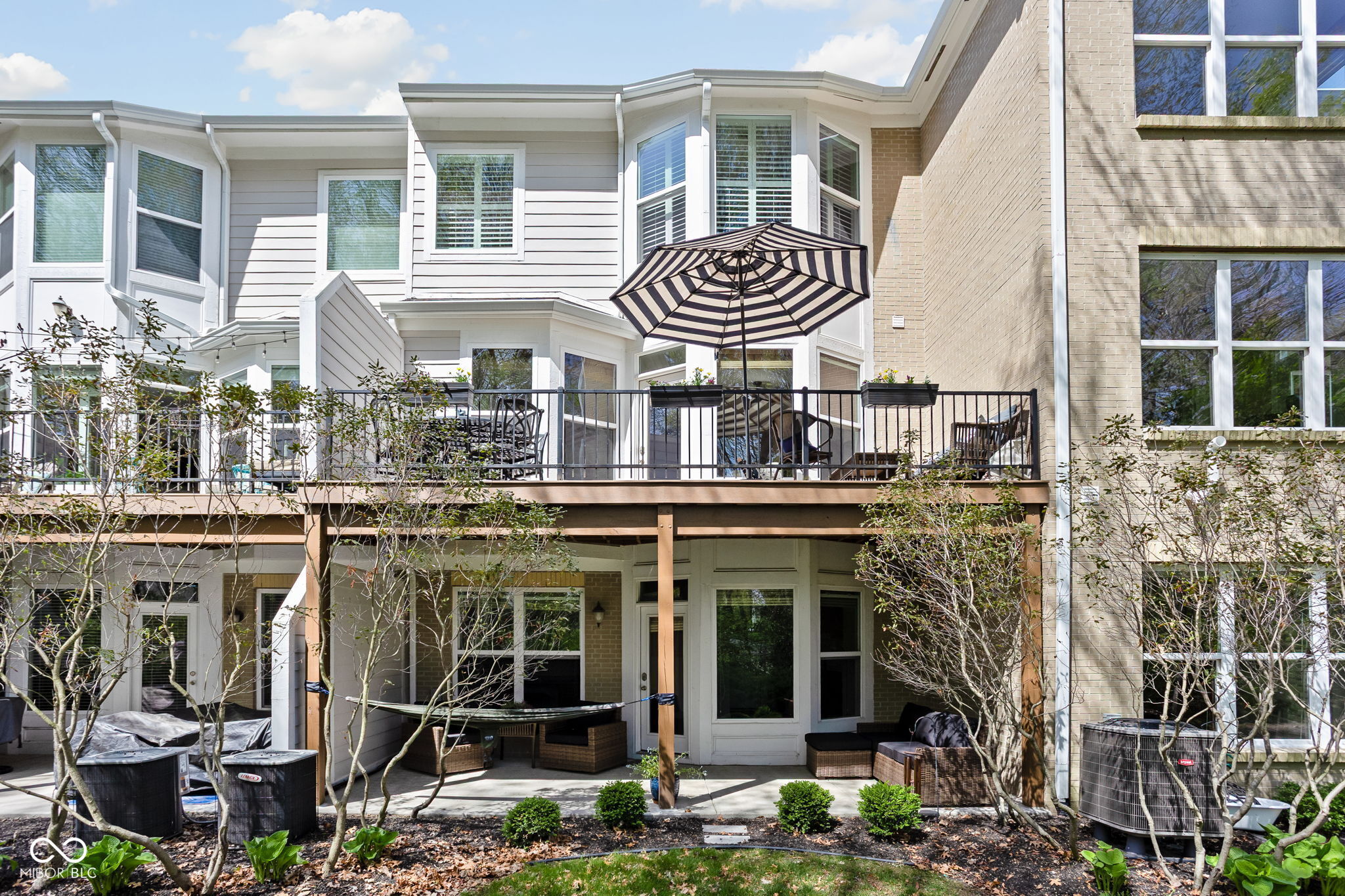 675 Greenford Trail N