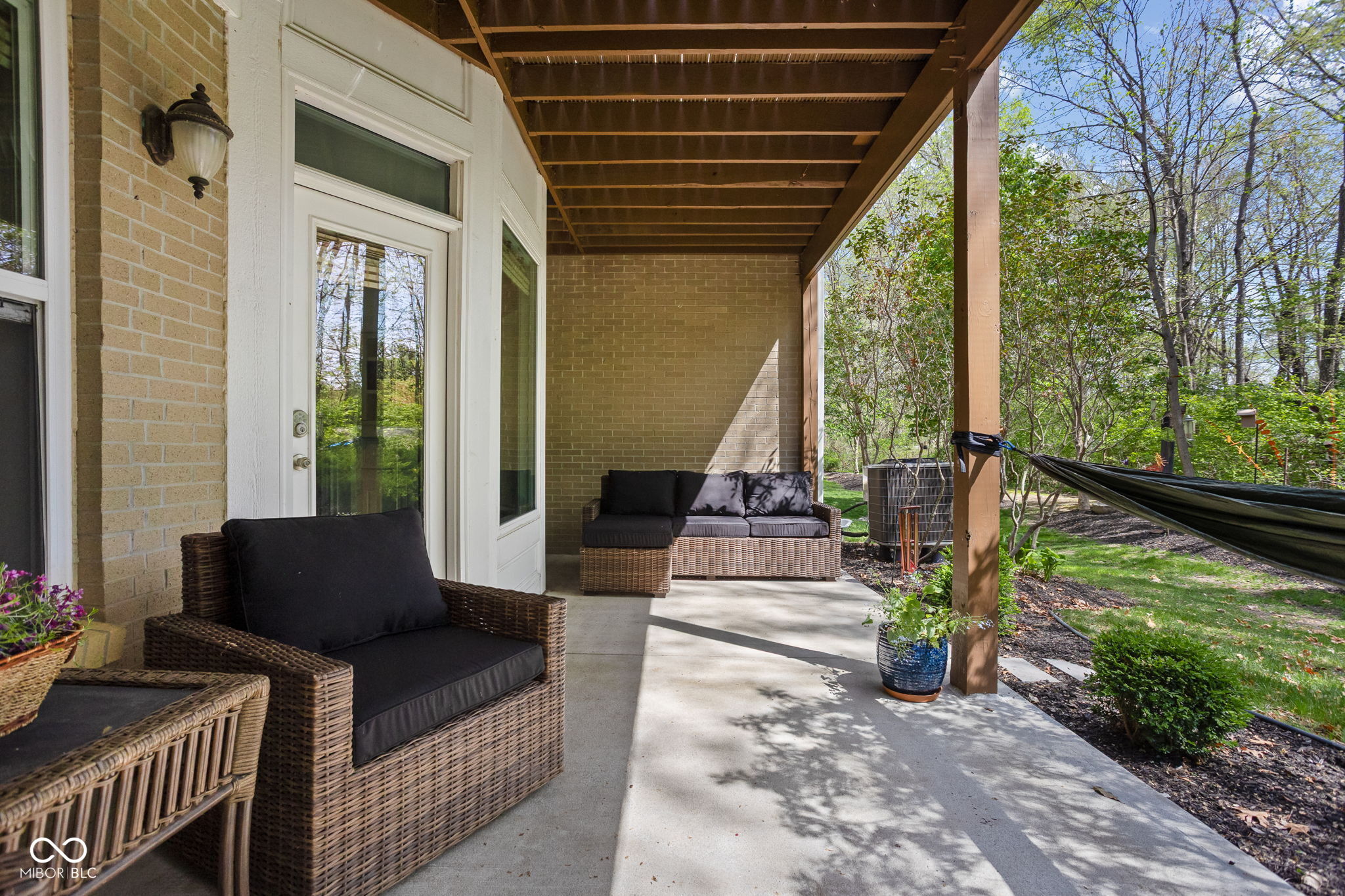 675 Greenford Trail N