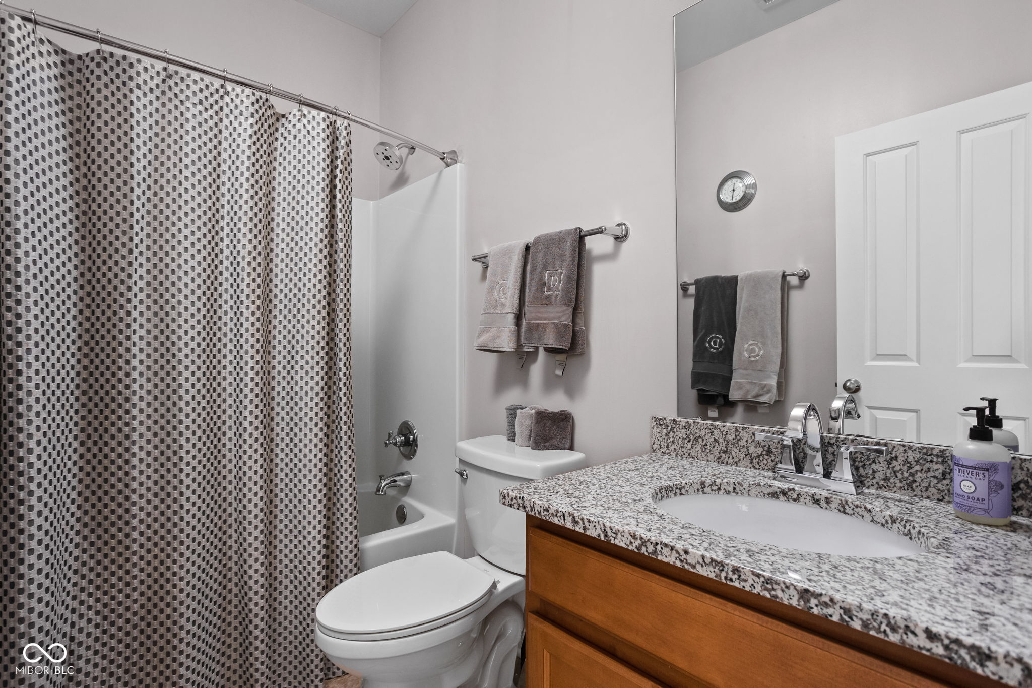 675 Greenford Trail N