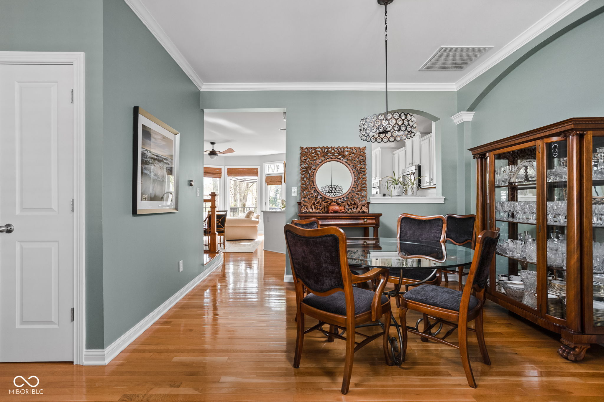 675 Greenford Trail N