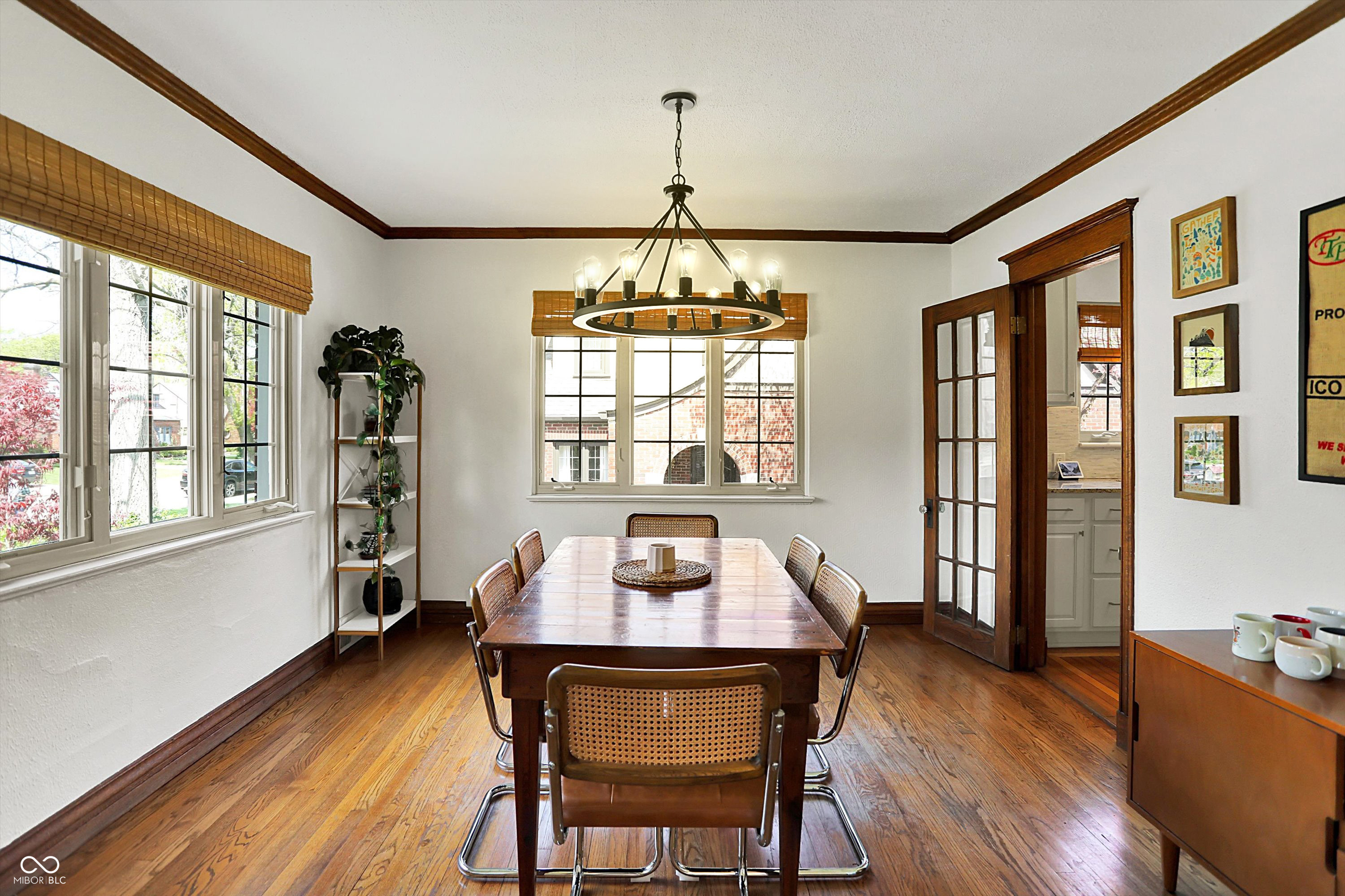 5611 N Delaware Street