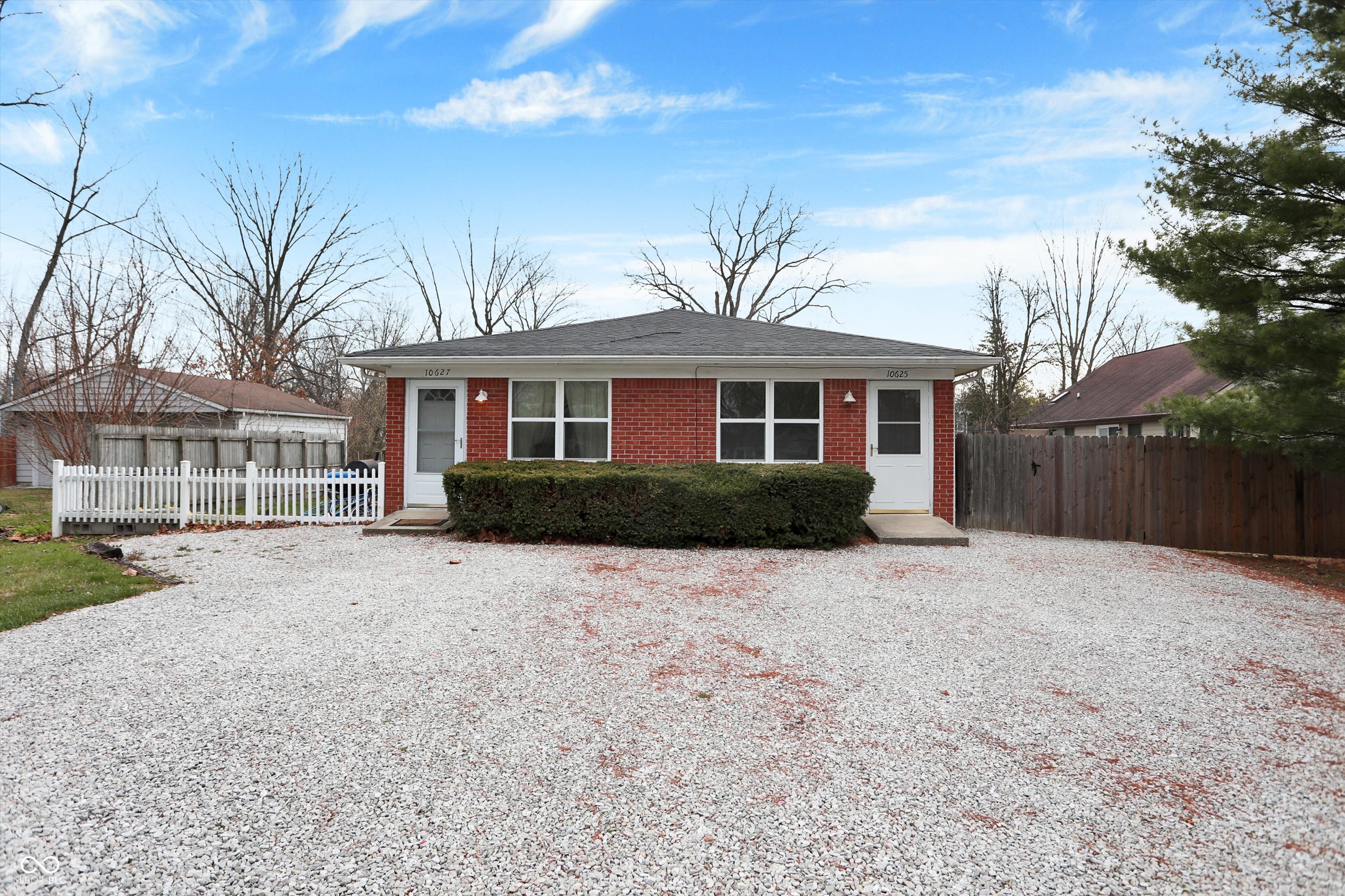 10625 McPherson Street