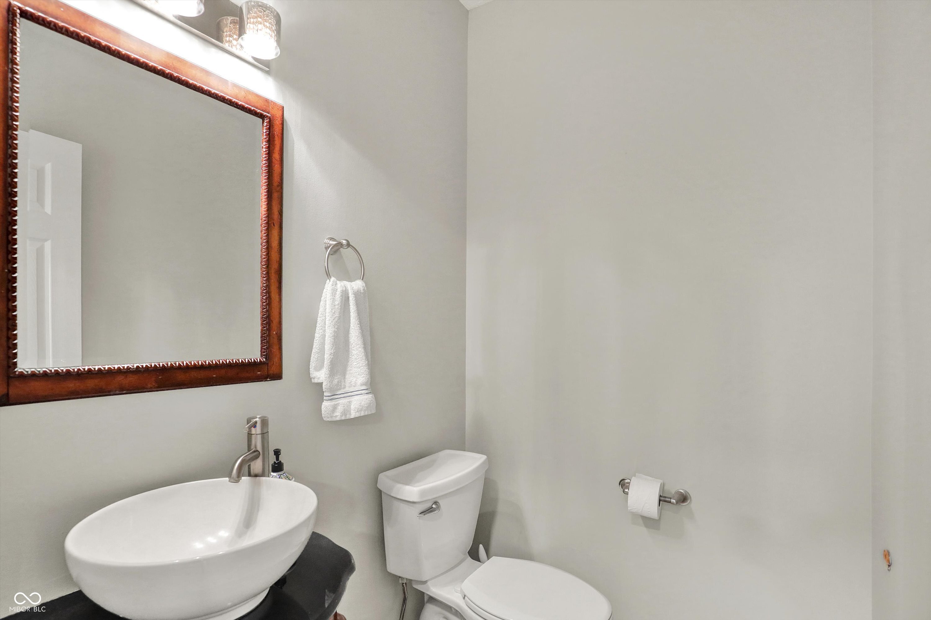 13757 Flintridge Pass