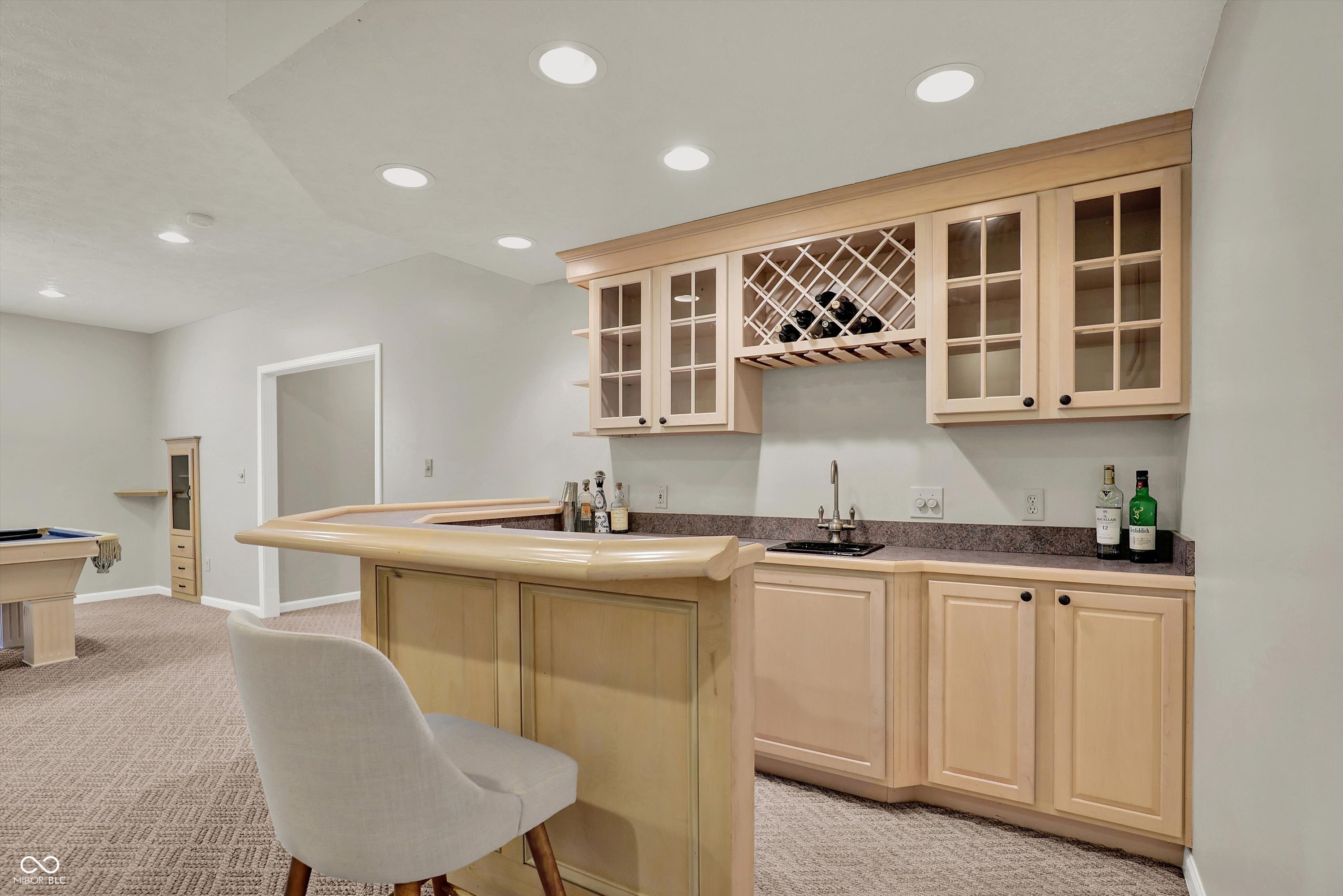 13757 Flintridge Pass