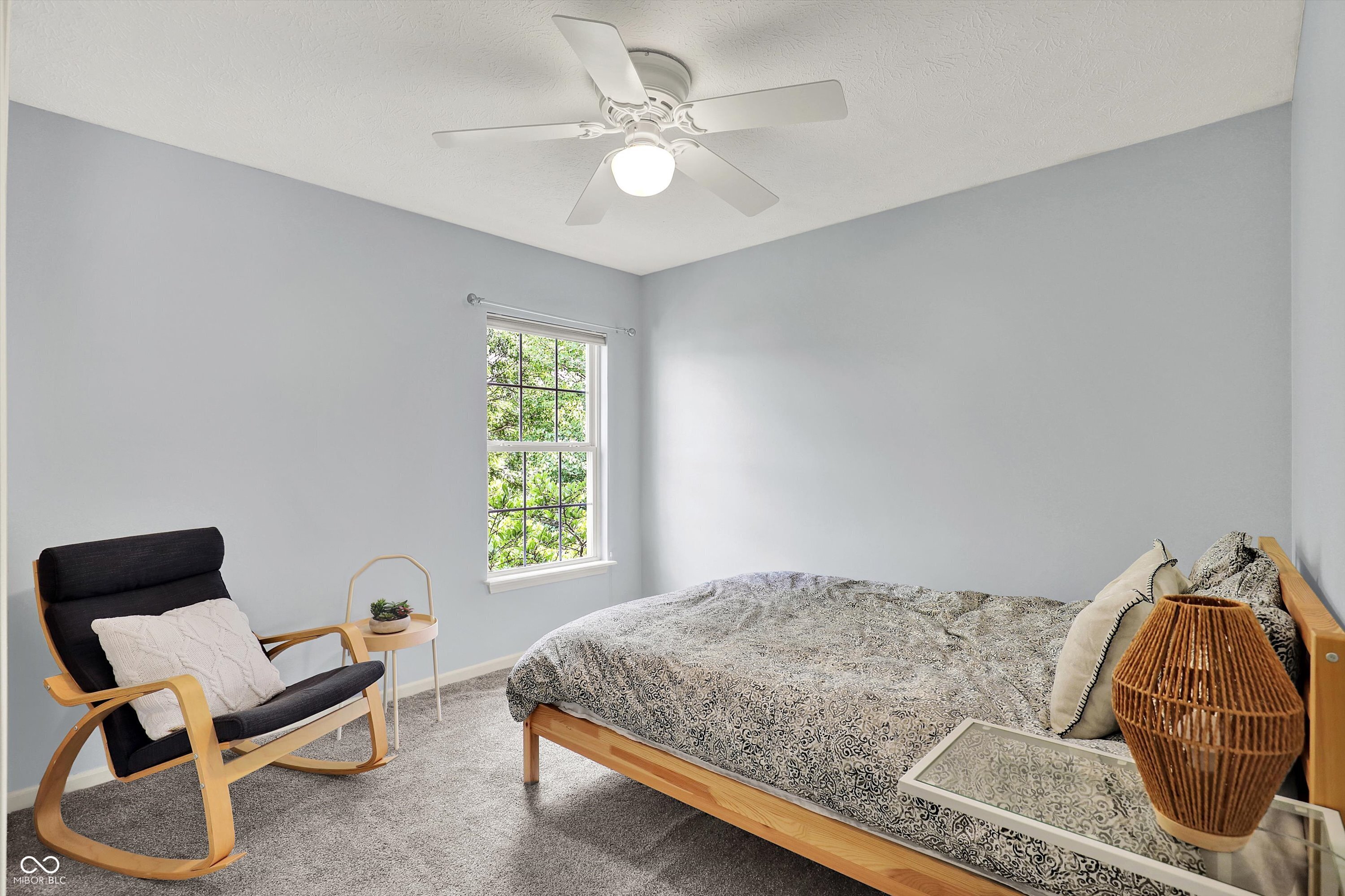 13757 Flintridge Pass