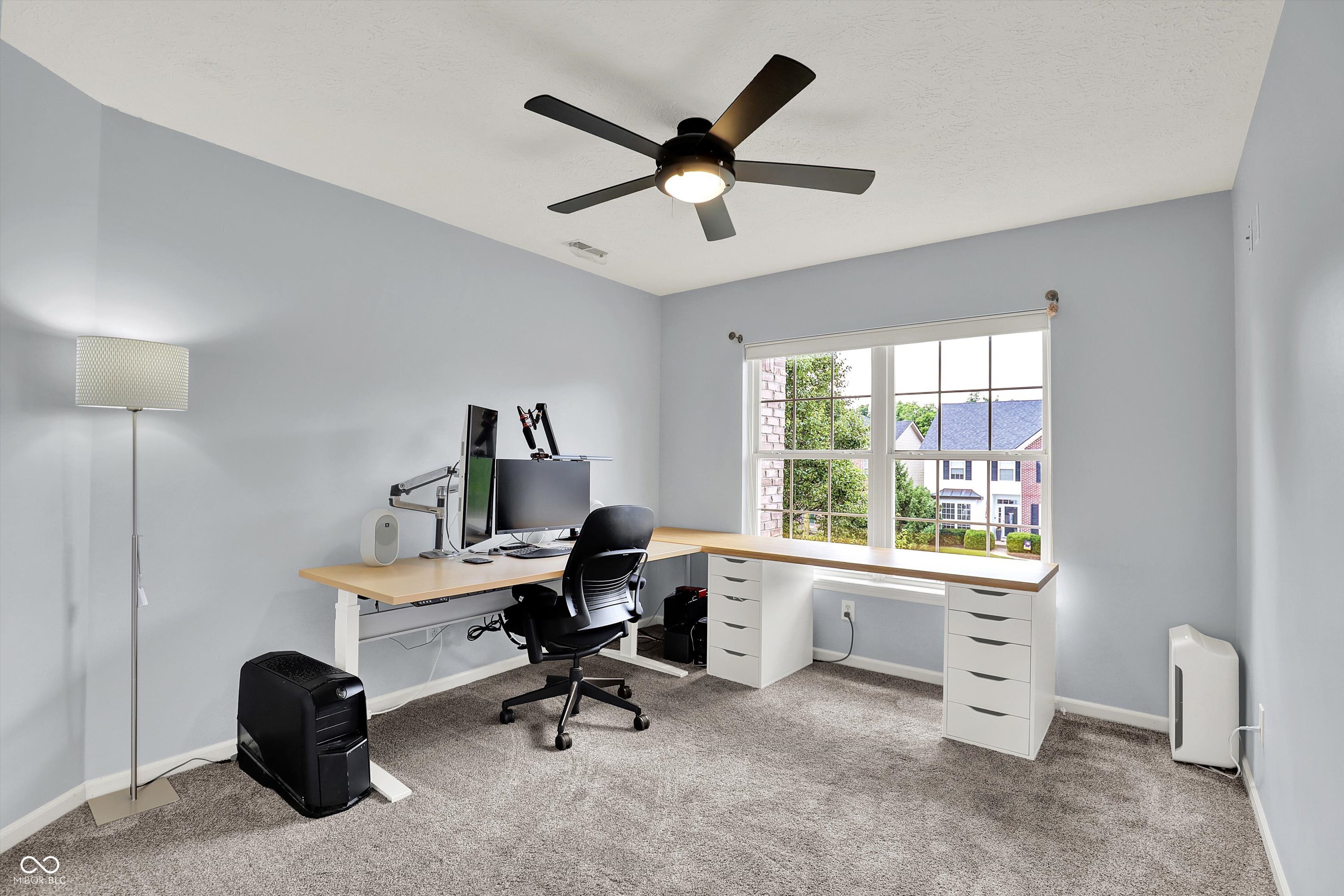 13757 Flintridge Pass