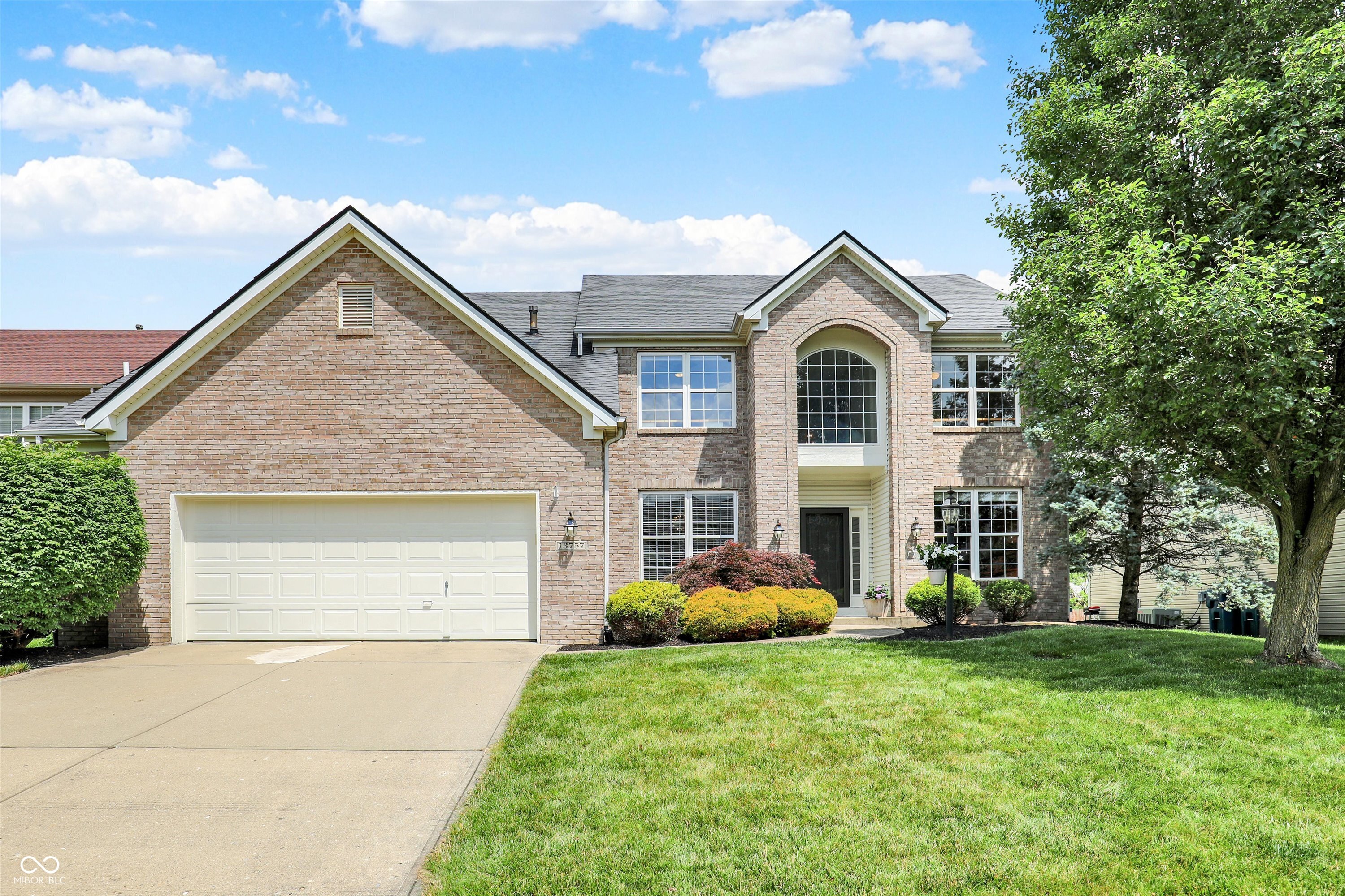 13757 Flintridge Pass