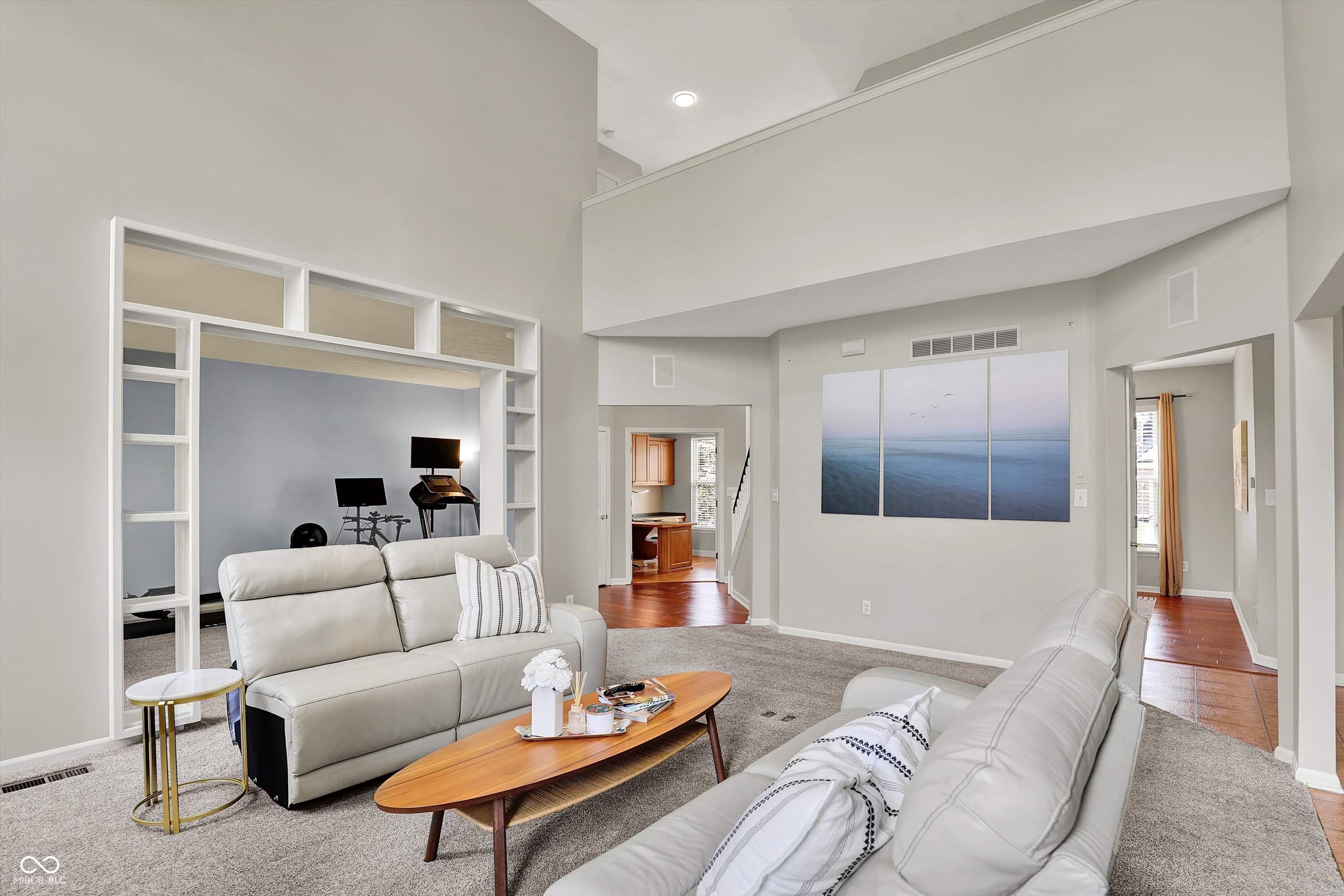 13757 Flintridge Pass