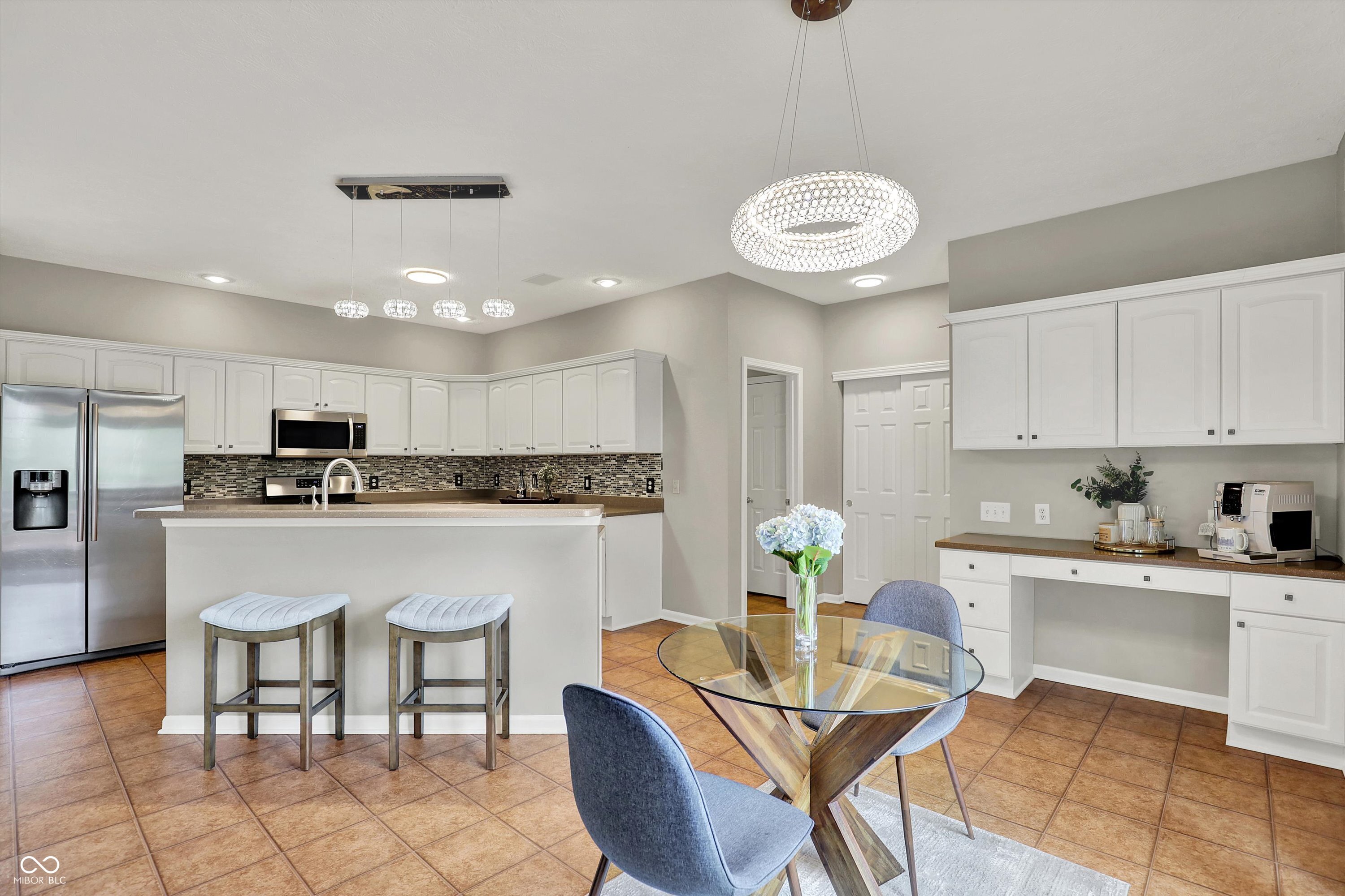 13757 Flintridge Pass