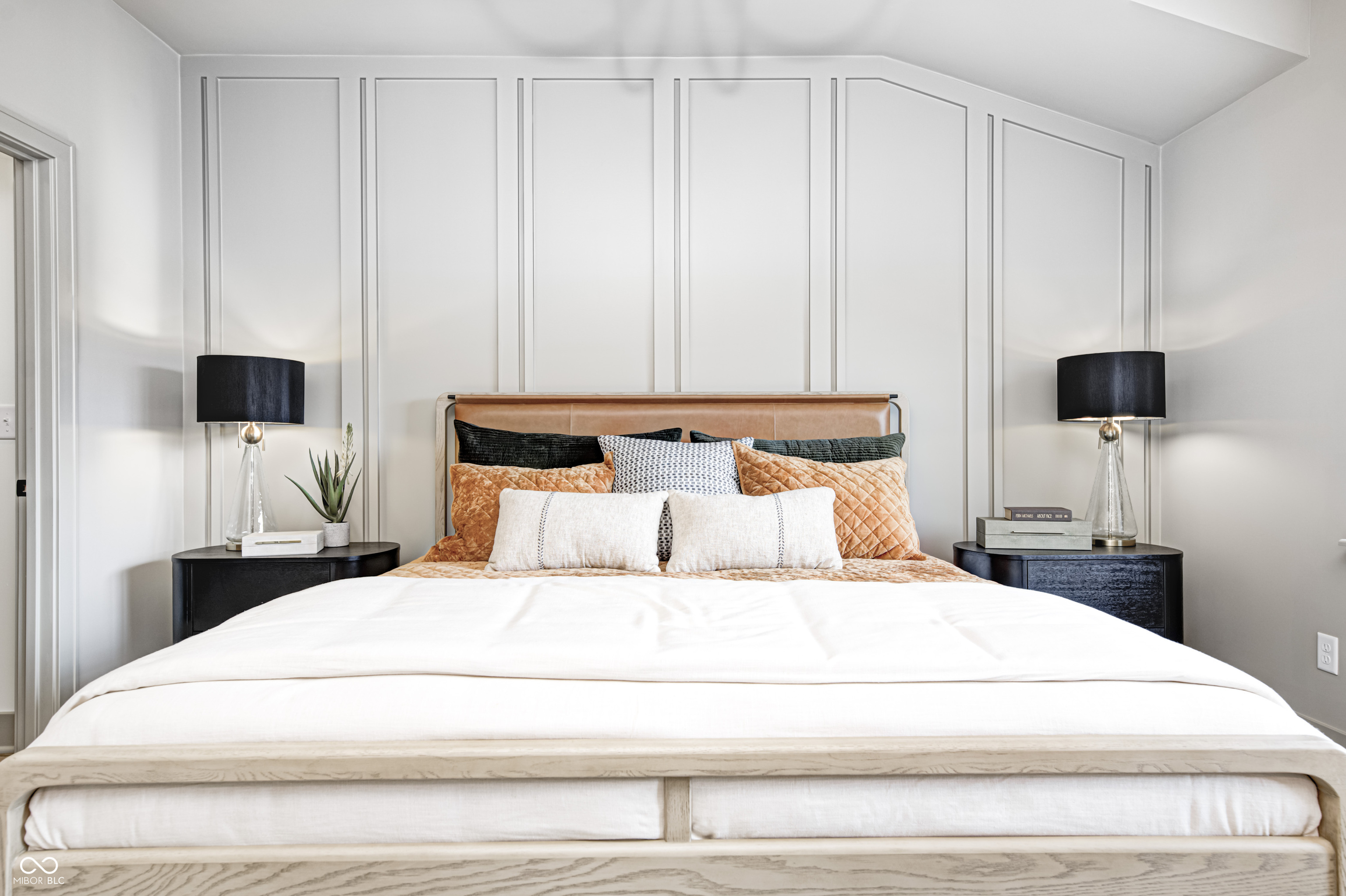 9868 Morningstar Lane