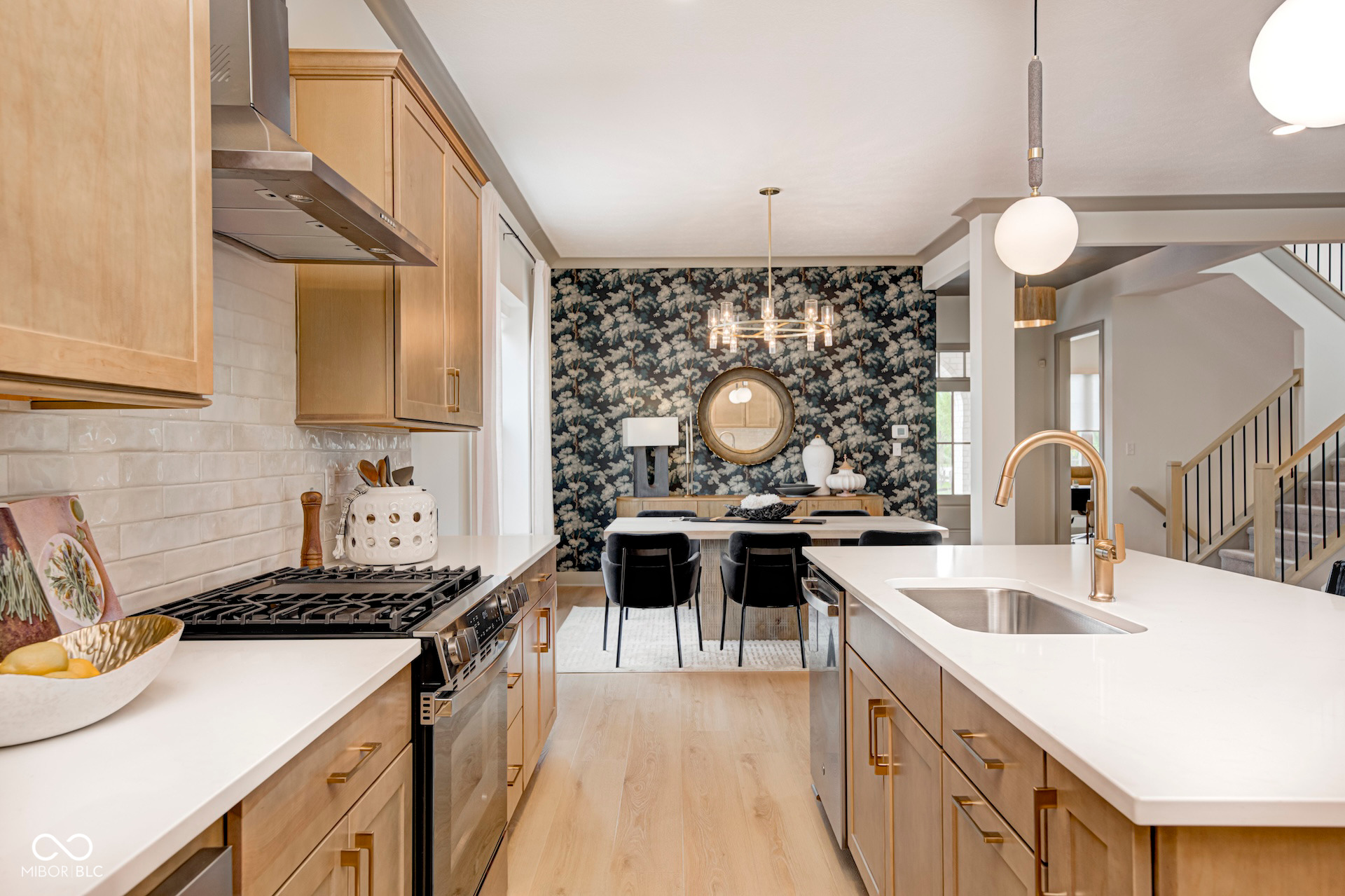 9868 Morningstar Lane