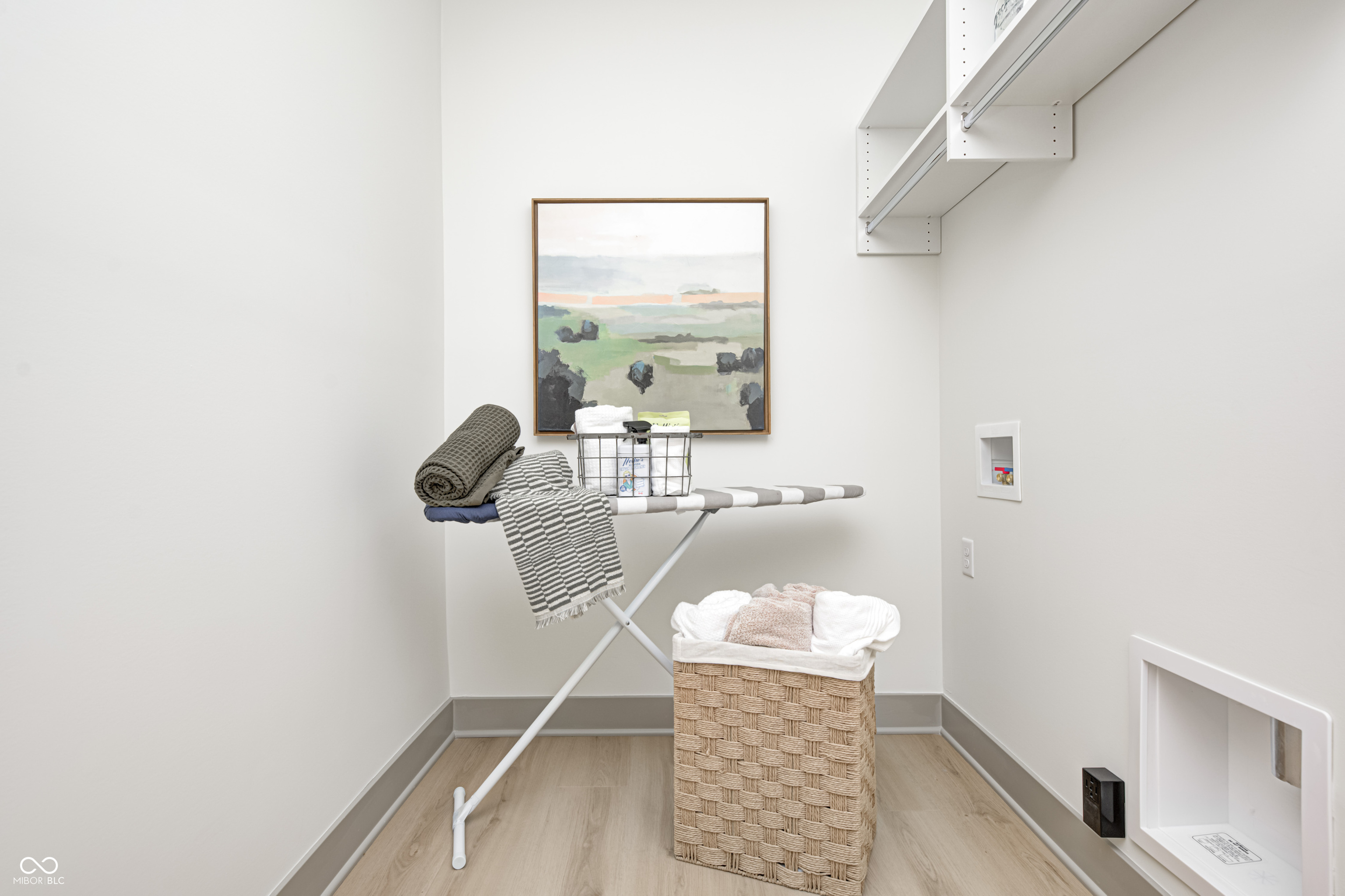 9868 Morningstar Lane