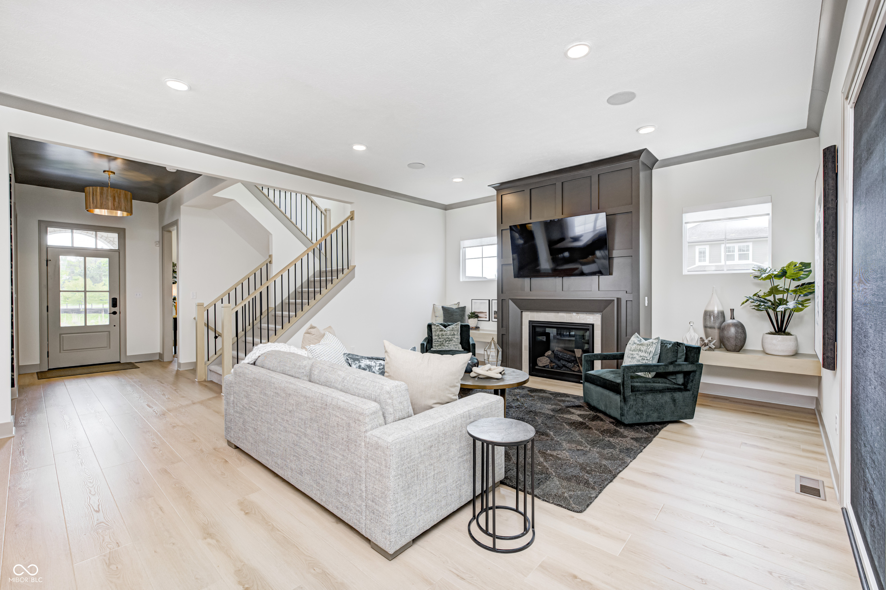 9868 Morningstar Lane