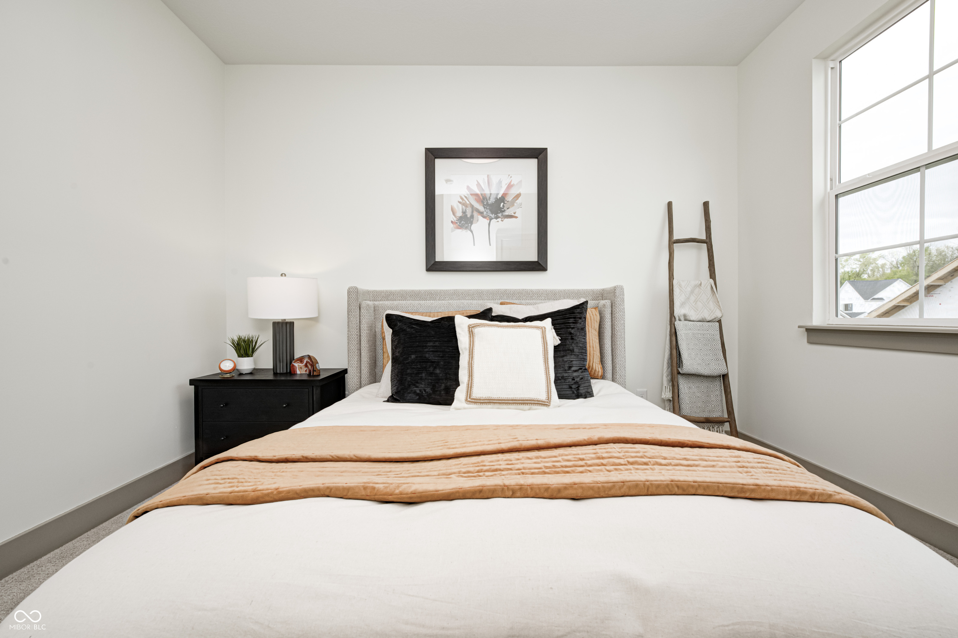 9868 Morningstar Lane