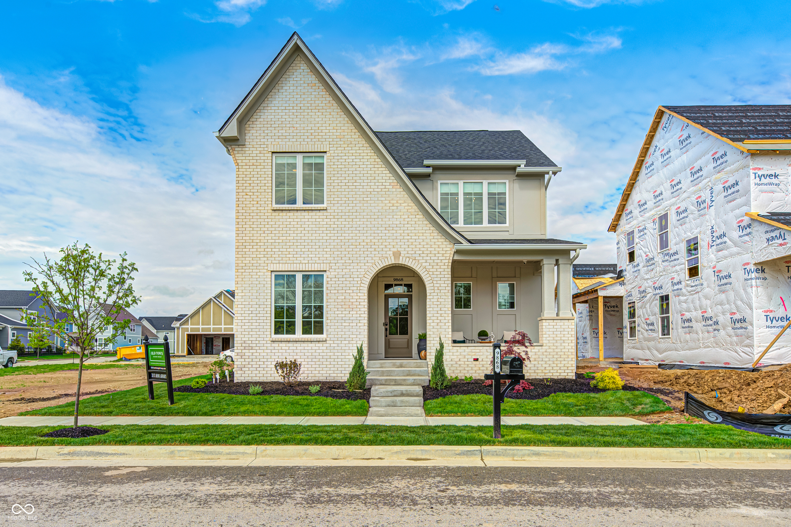 9868 Morningstar Lane